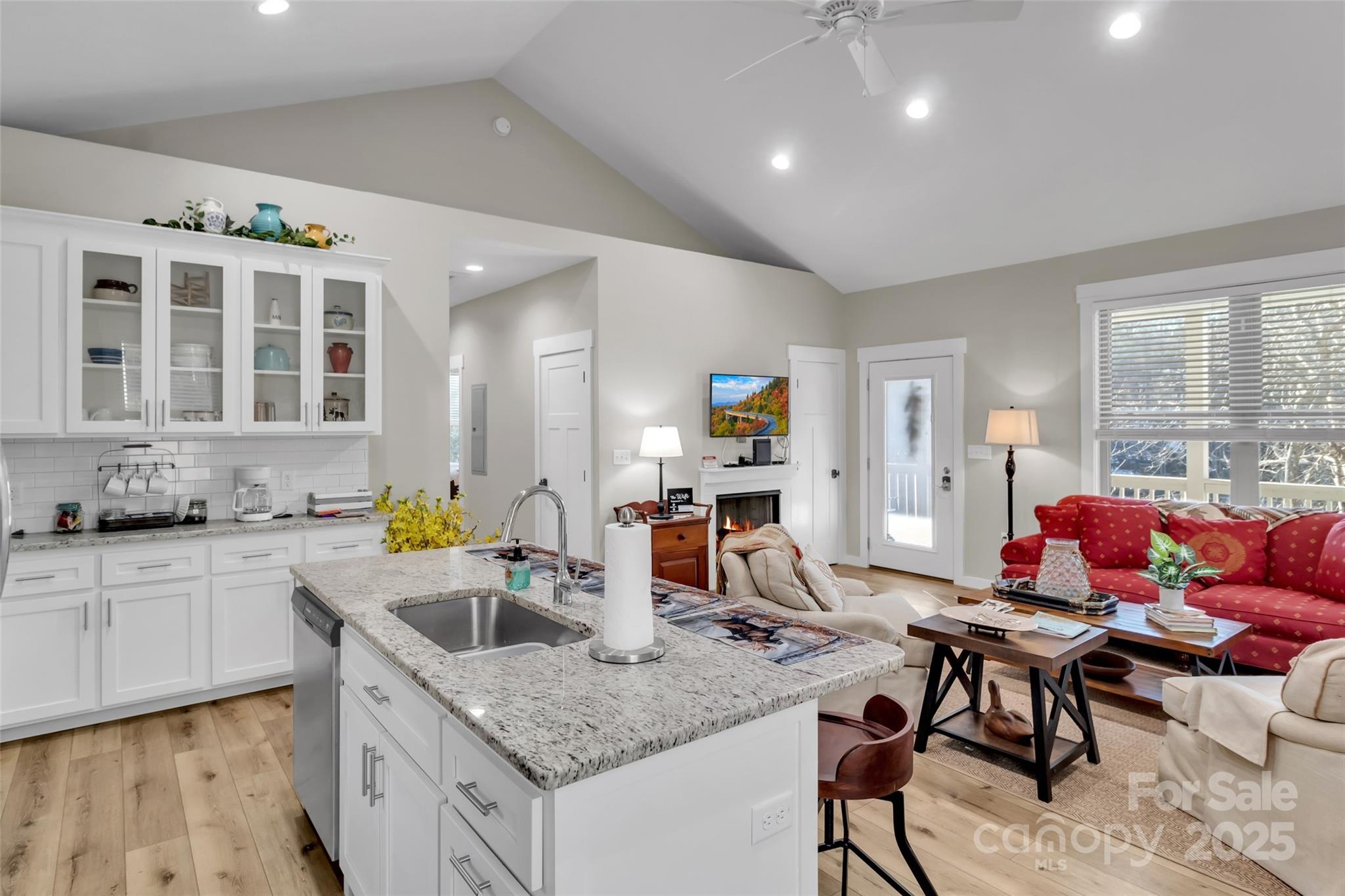 78 Rio Bravo Drive — Sylva