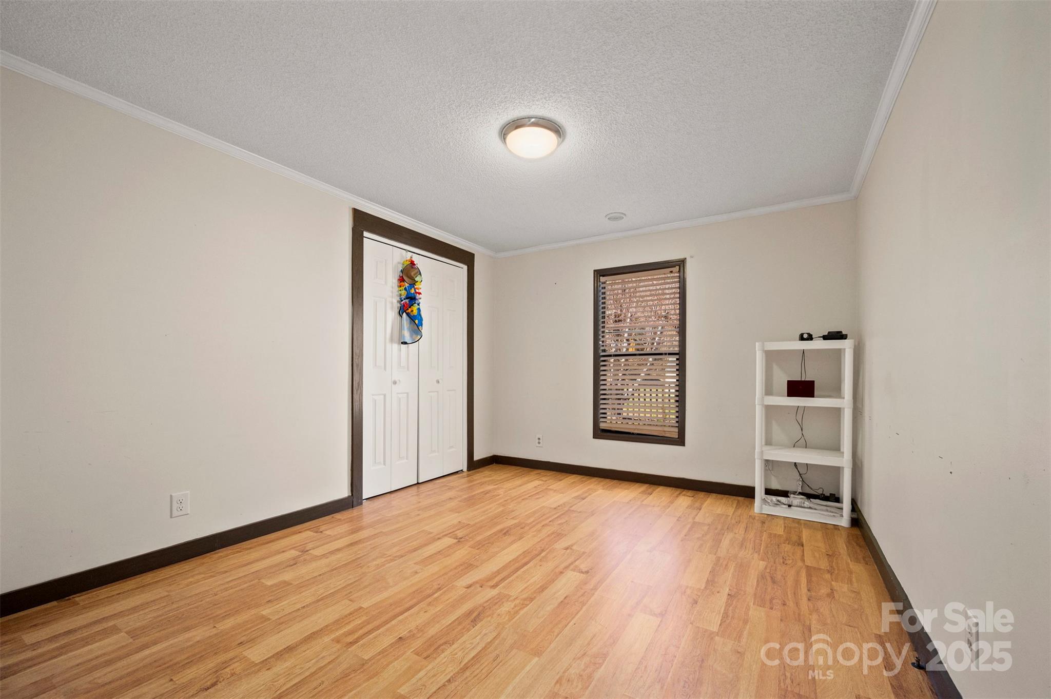 121 Julian Way — Lake Lure
