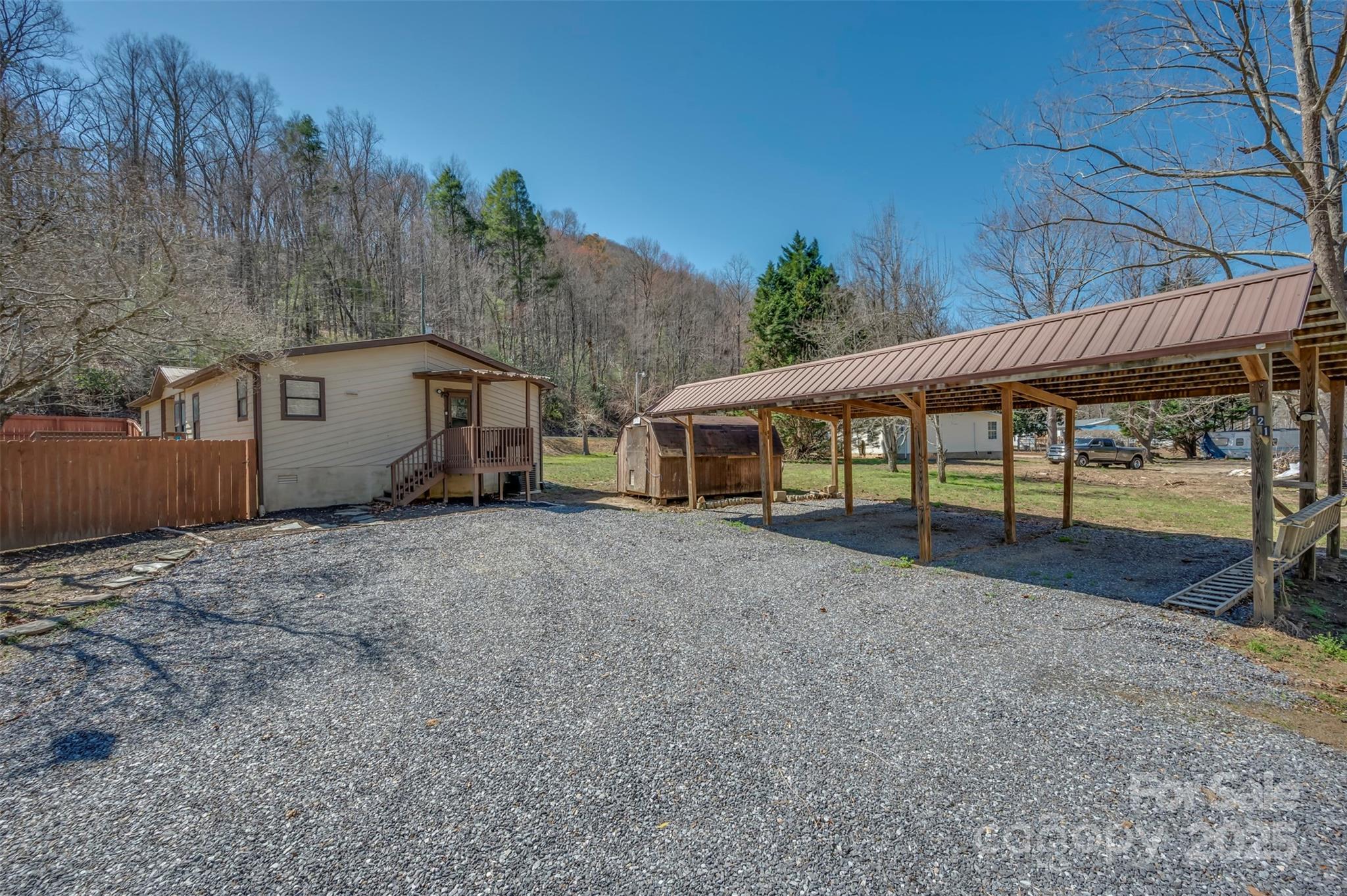 121 Julian Way — Lake Lure