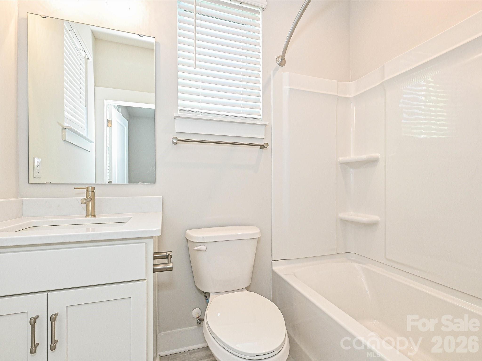 1229 E 34th Street #CSW0421 — Charlotte