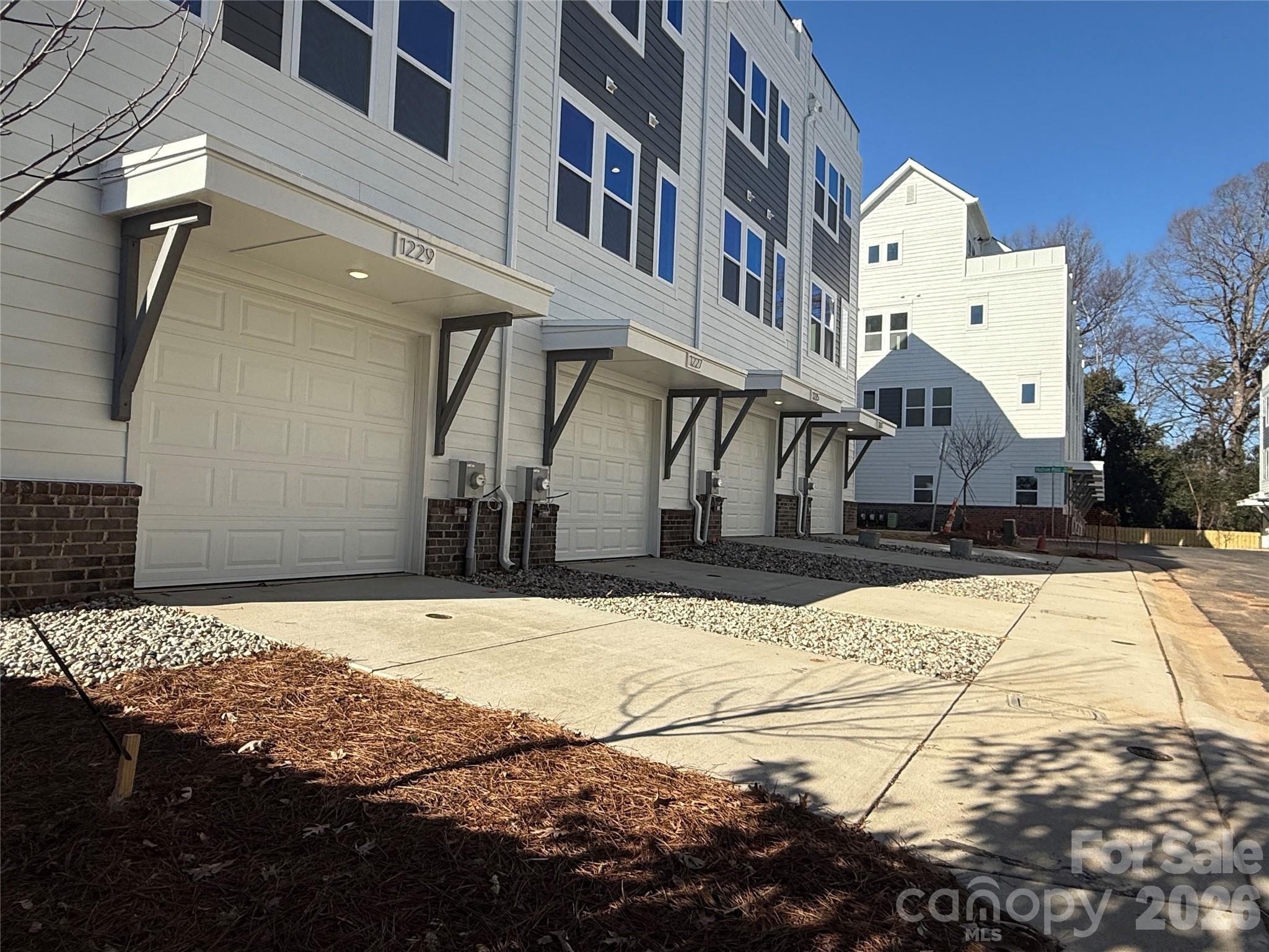 1229 E 34th Street #CSW0421 — Charlotte