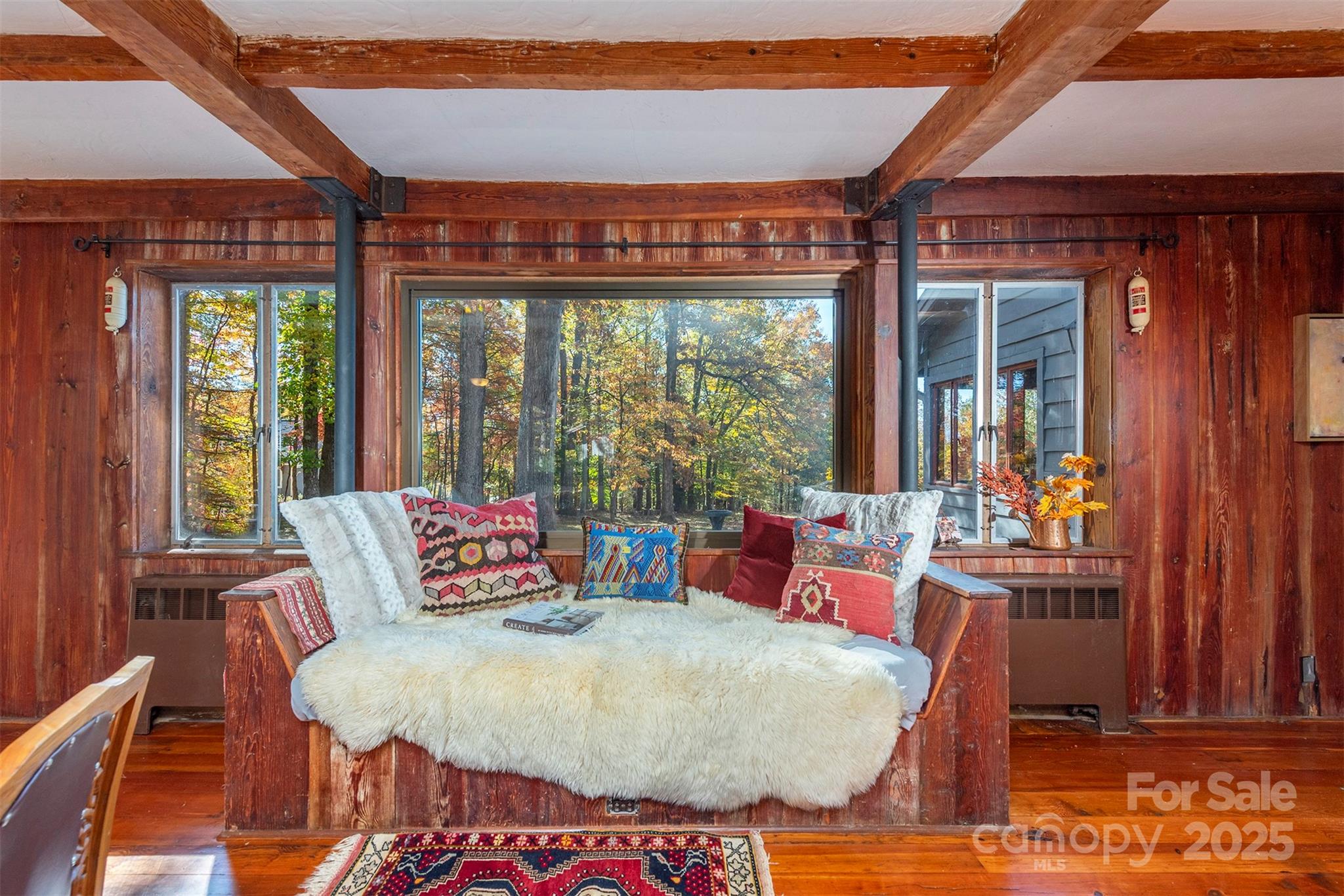 102 Weaver Mill Road — Columbus