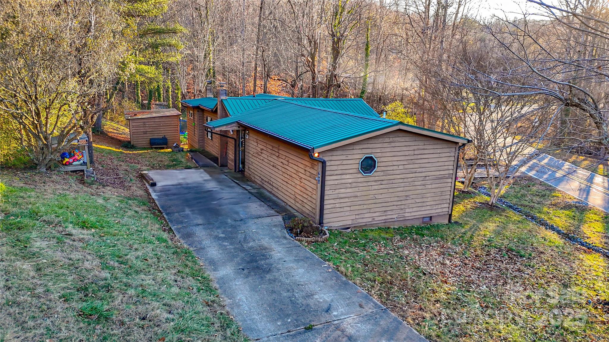 5983 Bollinger Loop — Morganton