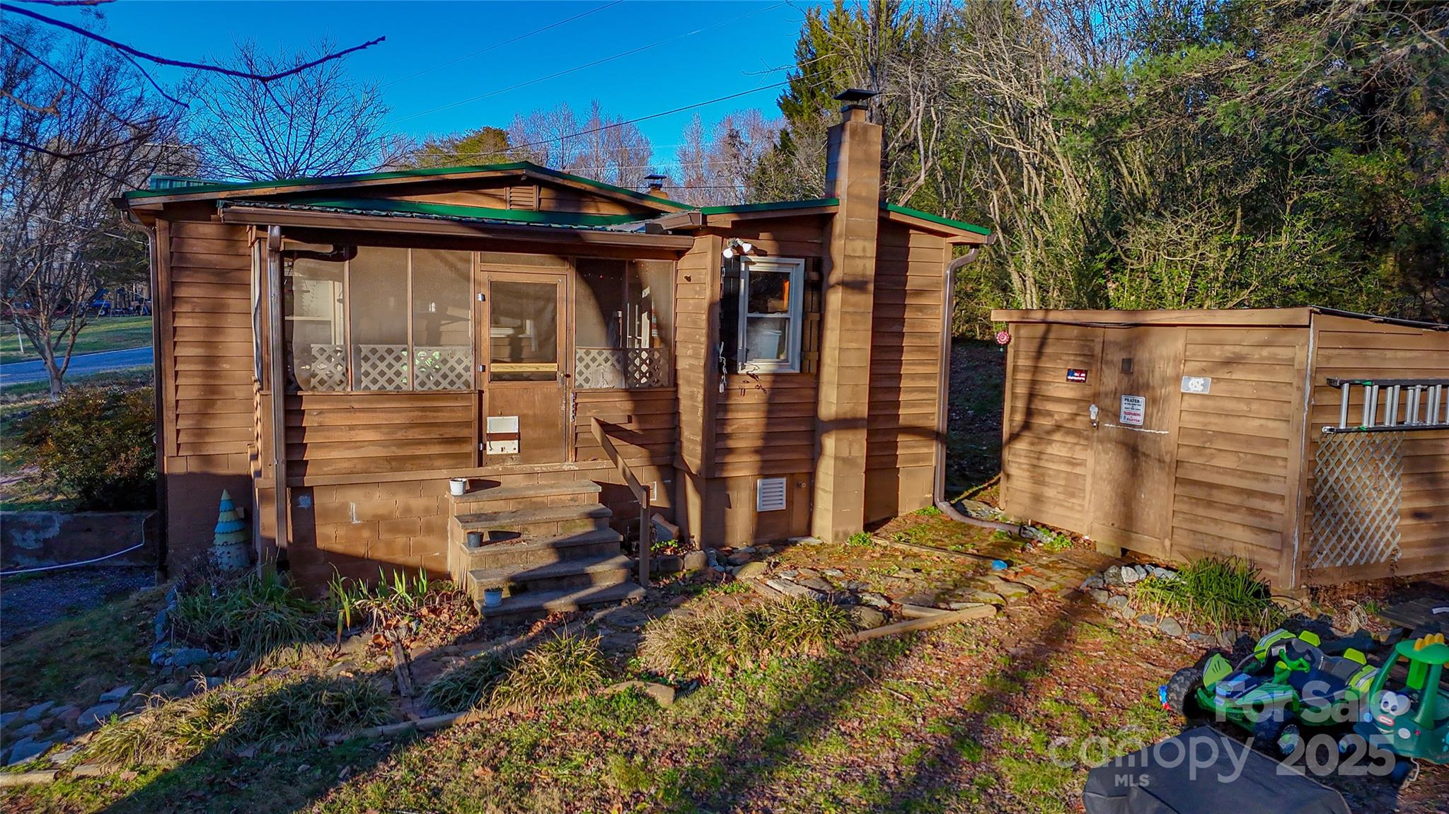 5983 Bollinger Loop — Morganton