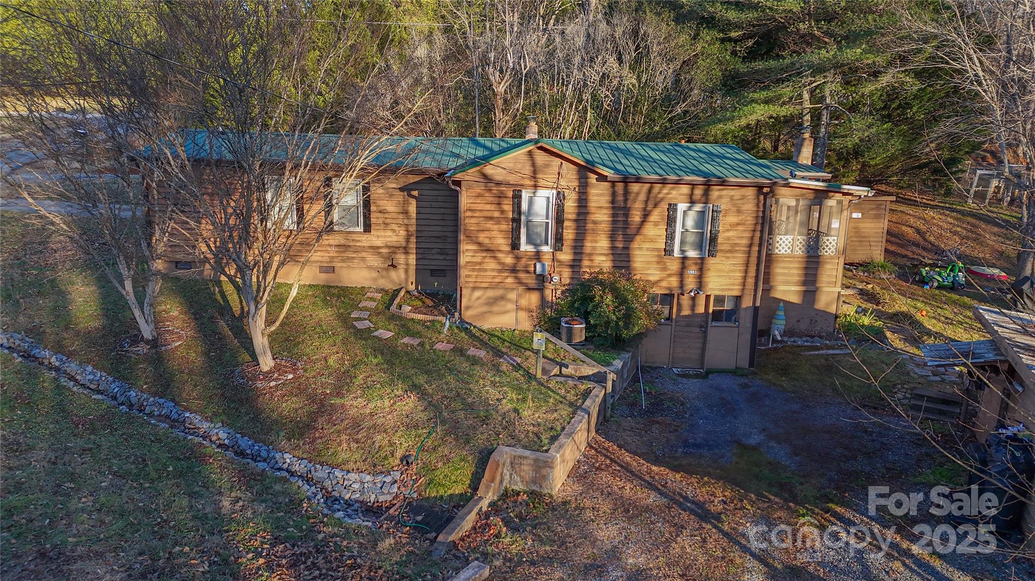 5983 Bollinger Loop — Morganton