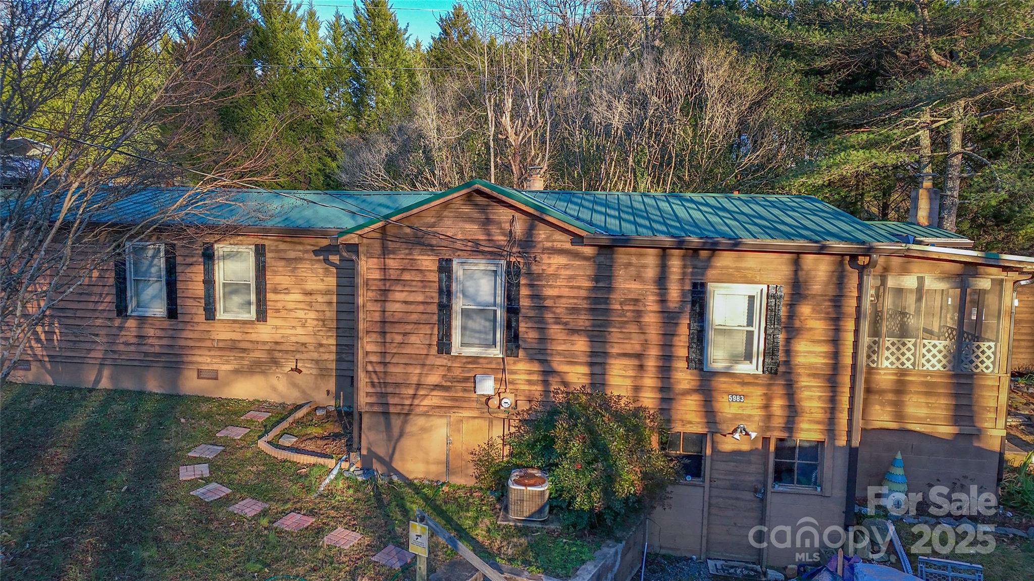 5983 Bollinger Loop — Morganton