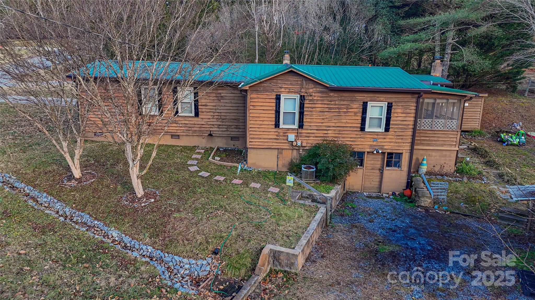 5983 Bollinger Loop — Morganton