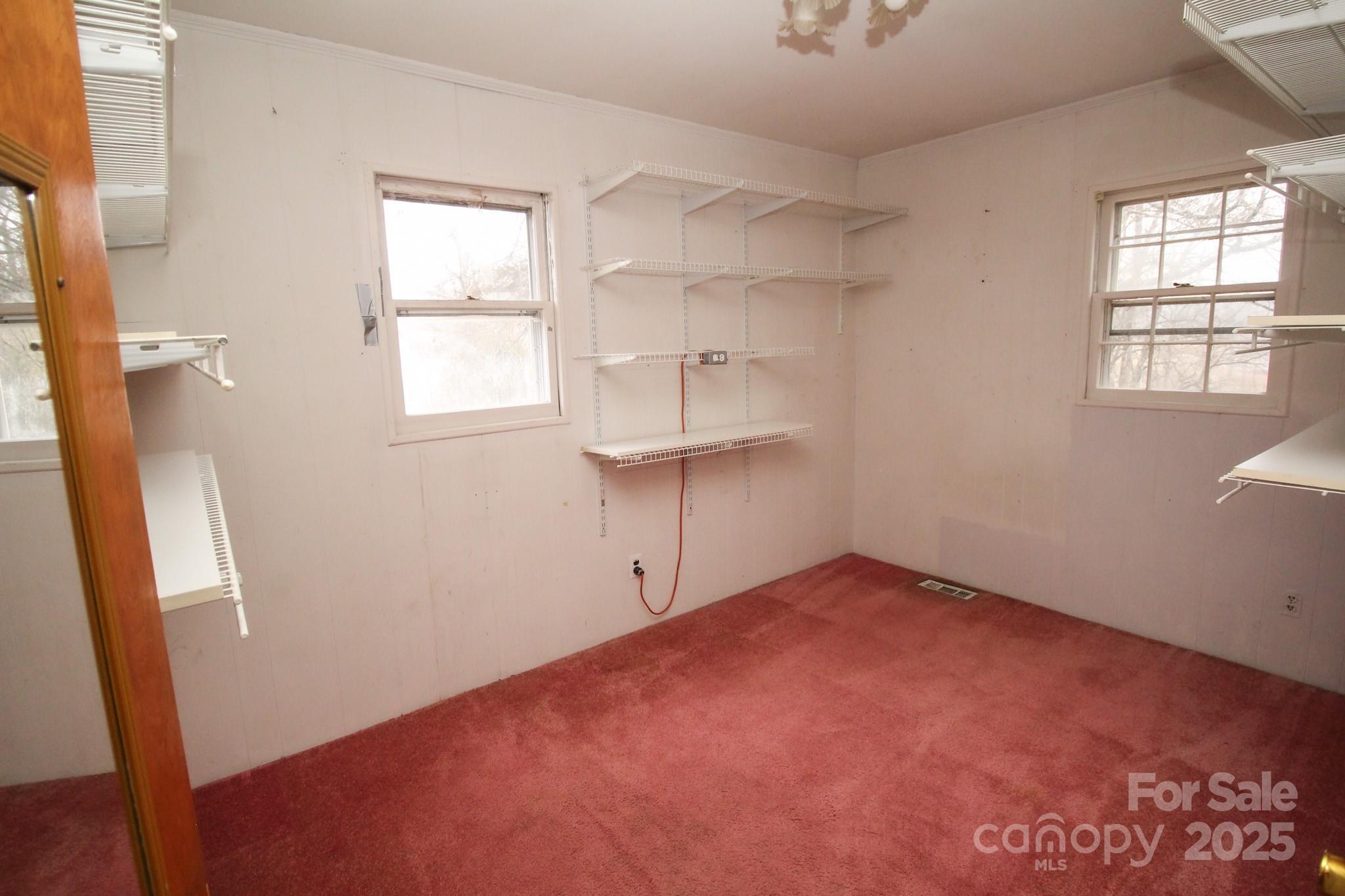 2913 & 2901 Wesleyan Church Road — Lincolnton