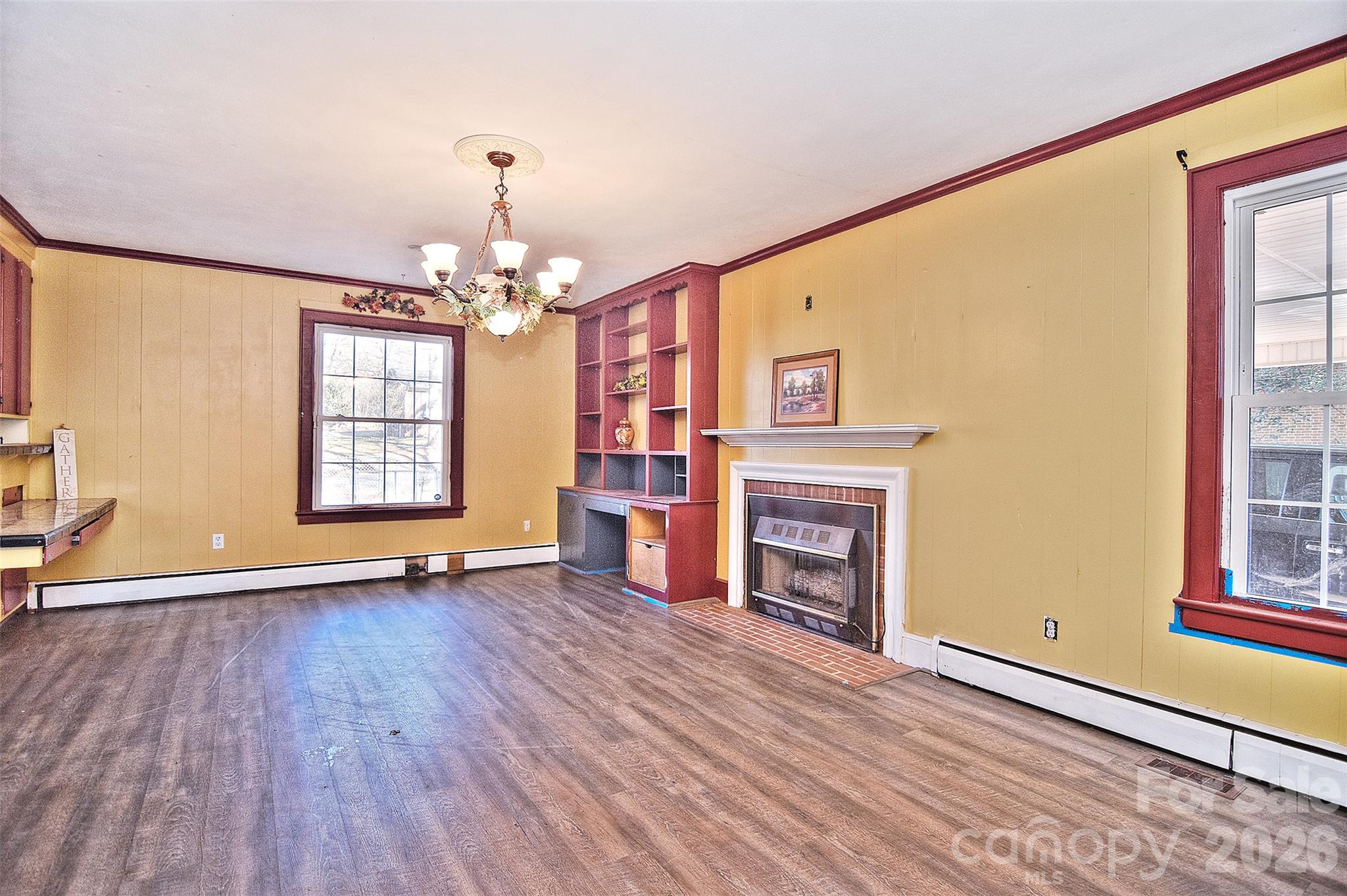 936 23rd Avenue NE — Hickory