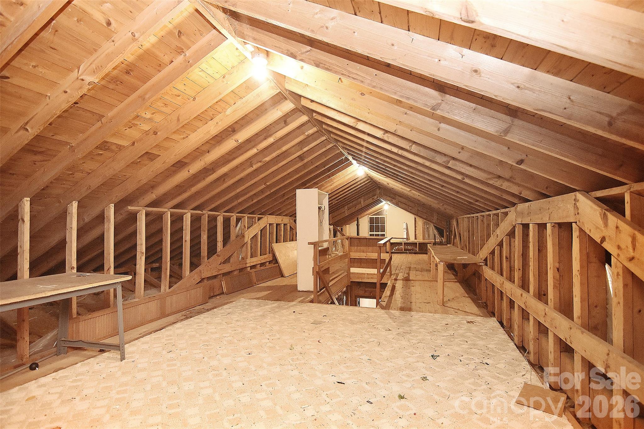 936 23rd Avenue NE — Hickory