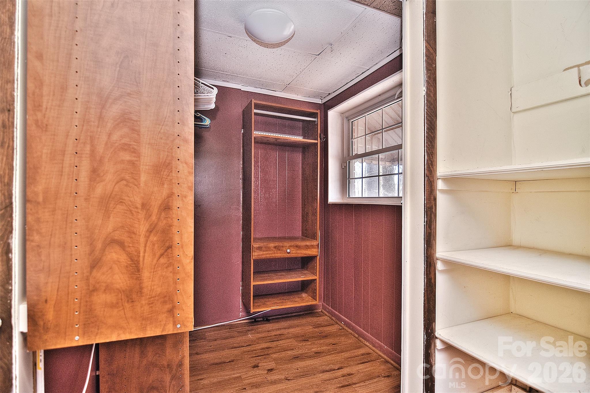 936 23rd Avenue NE — Hickory