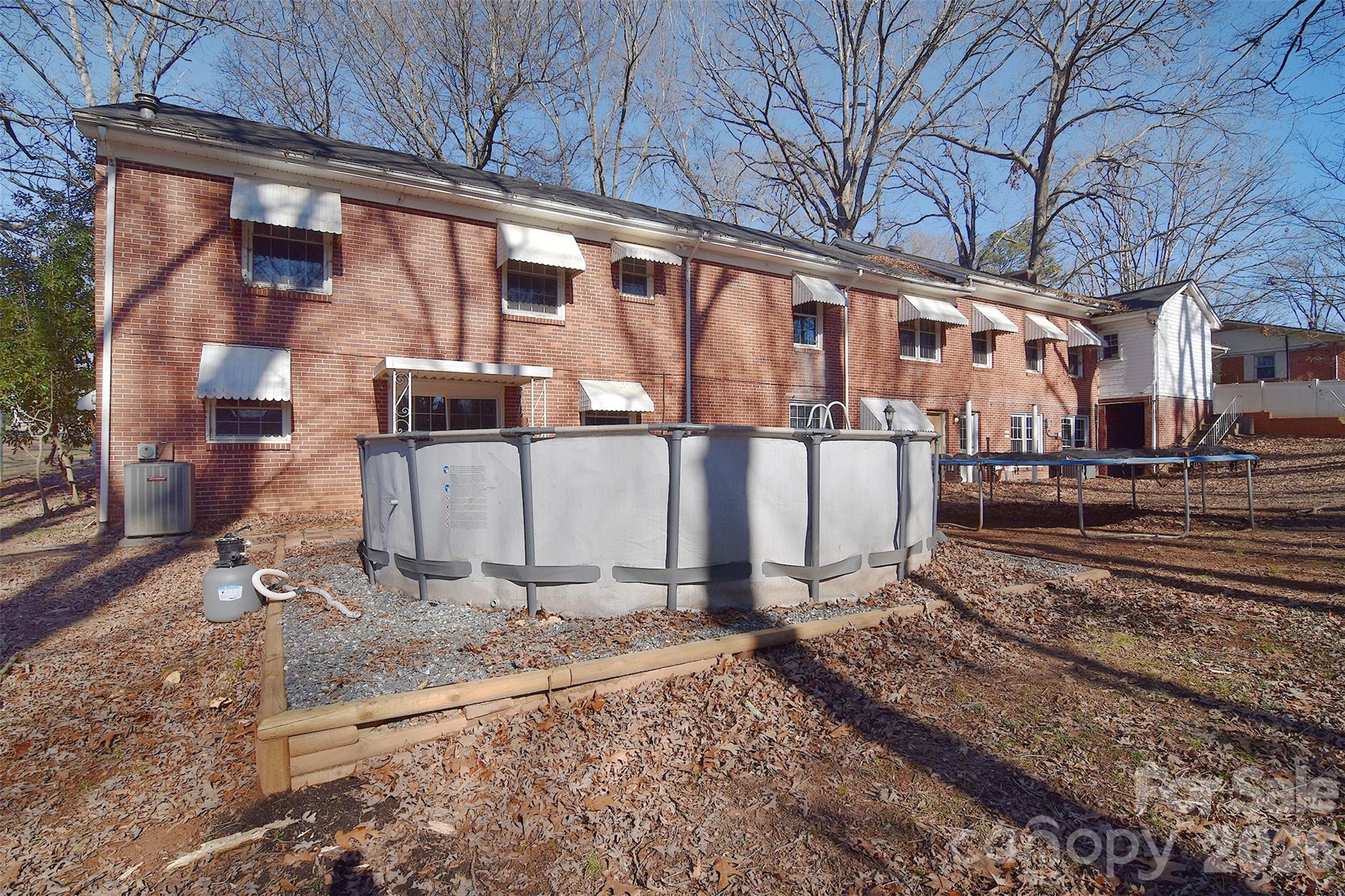 936 23rd Avenue NE — Hickory