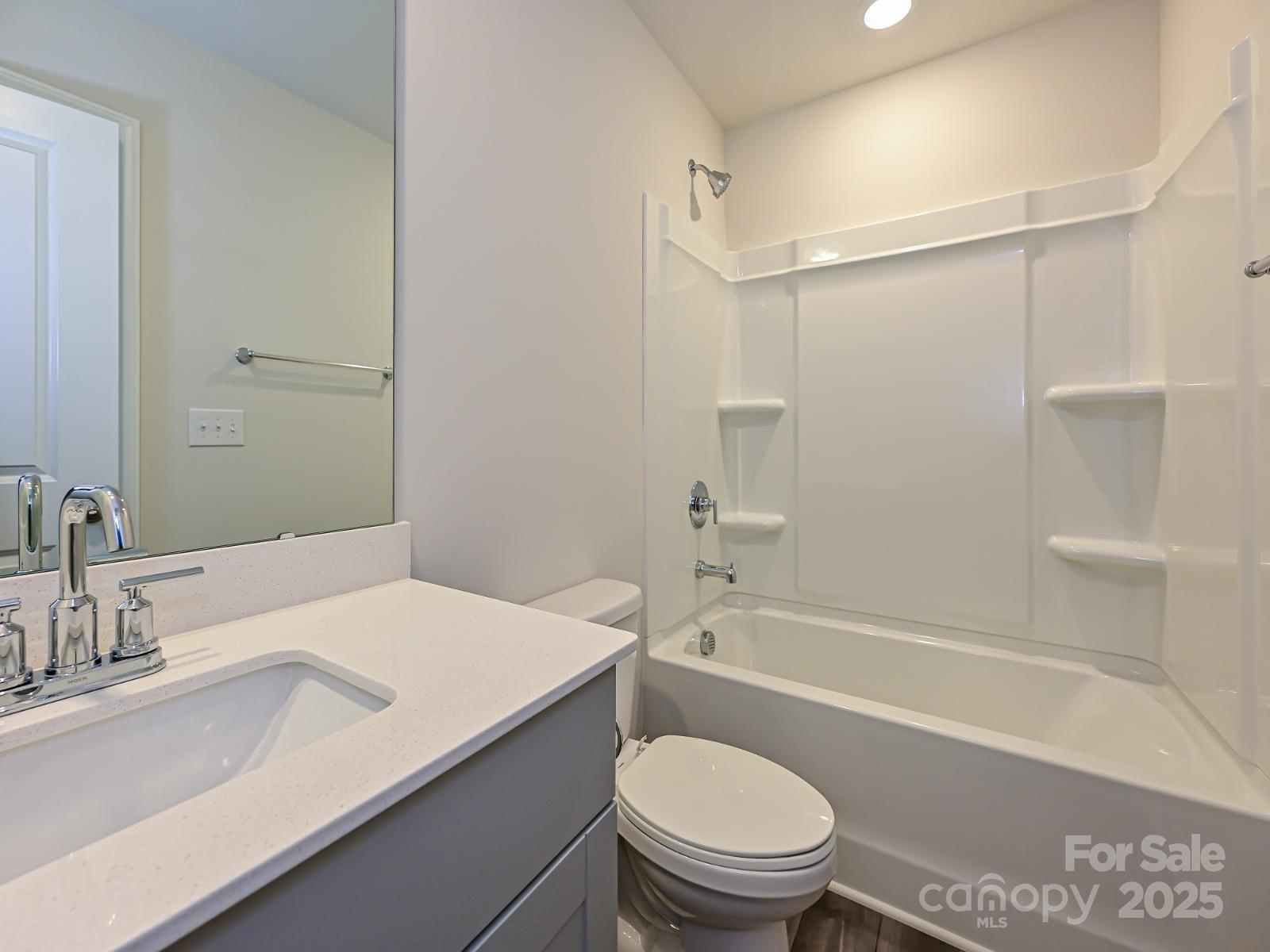 1212 31st Street NE — Conover