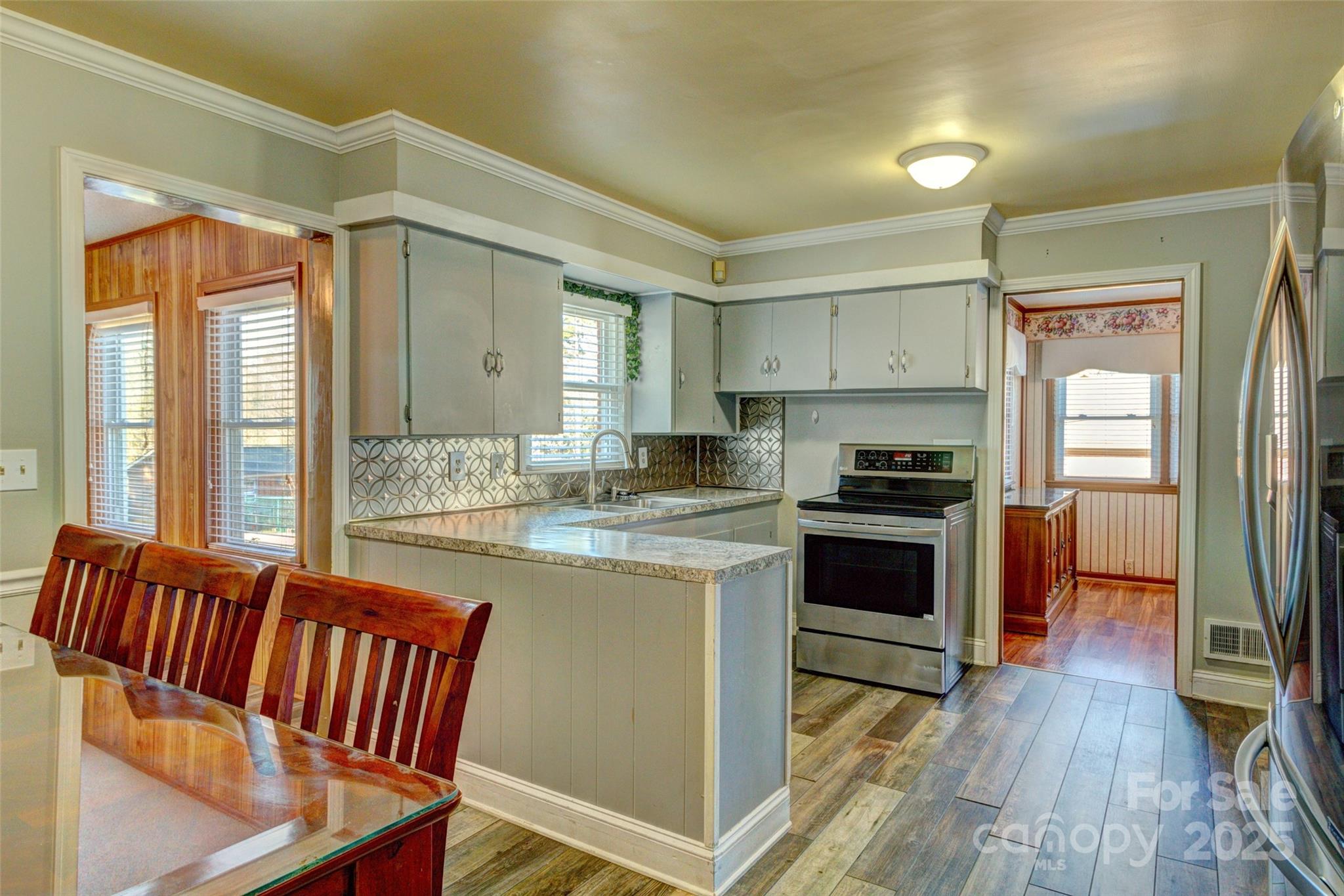 211 Roy Eaker Road — Cherryville