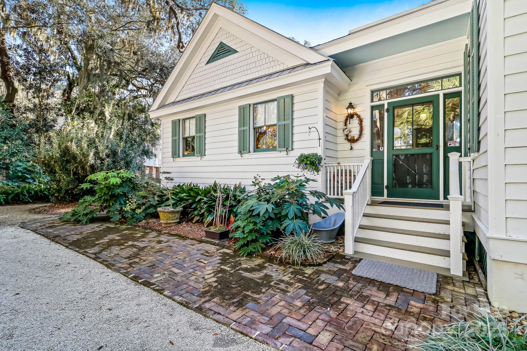 131 Pritchard Street — Bluffton