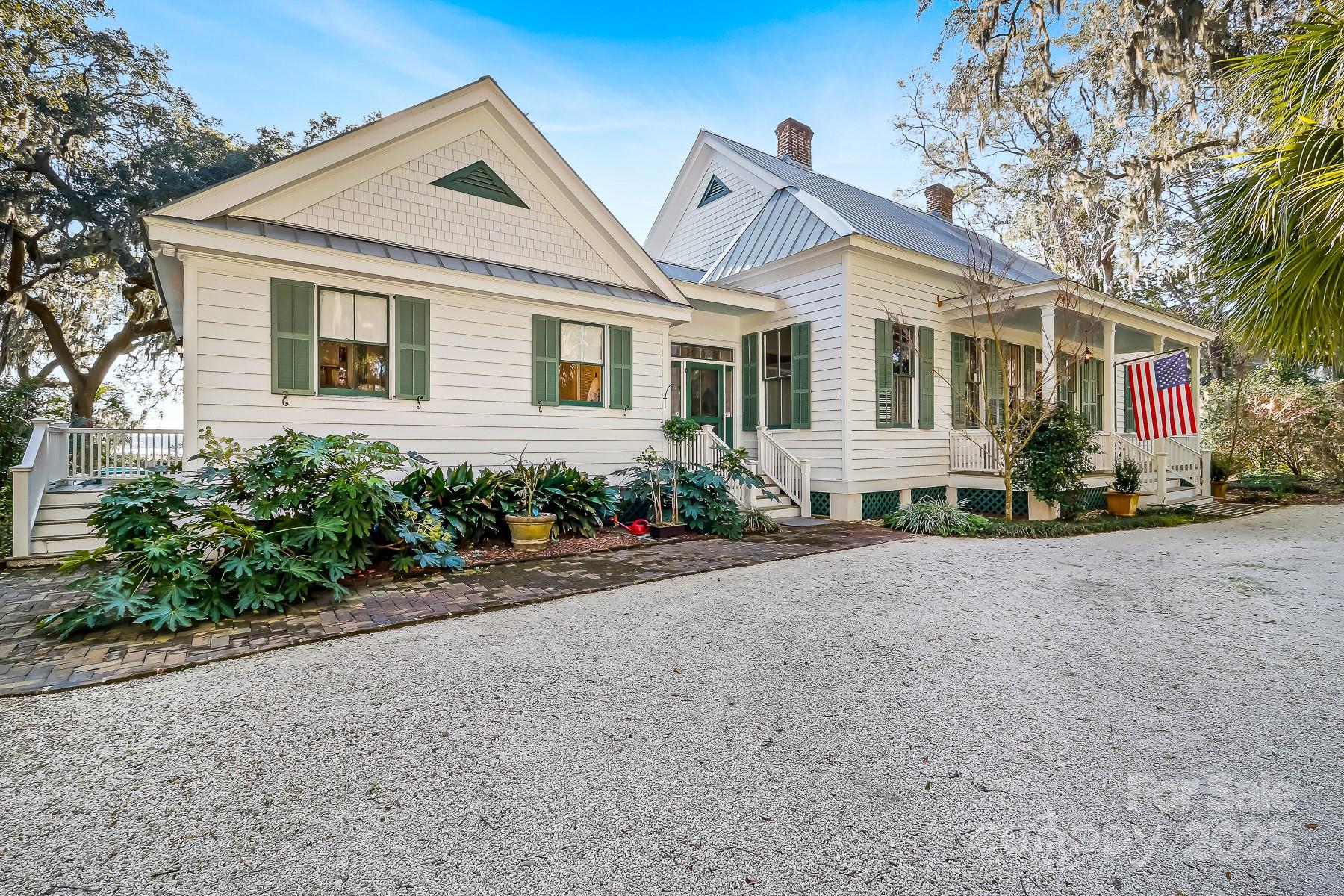 131 Pritchard Street — Bluffton