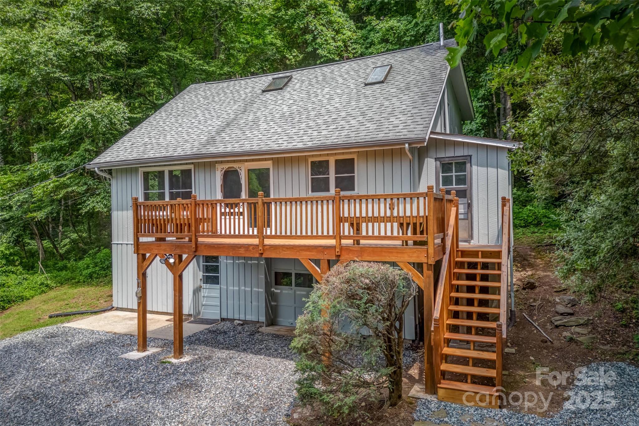 8749 Nc 63 Highway — Leicester