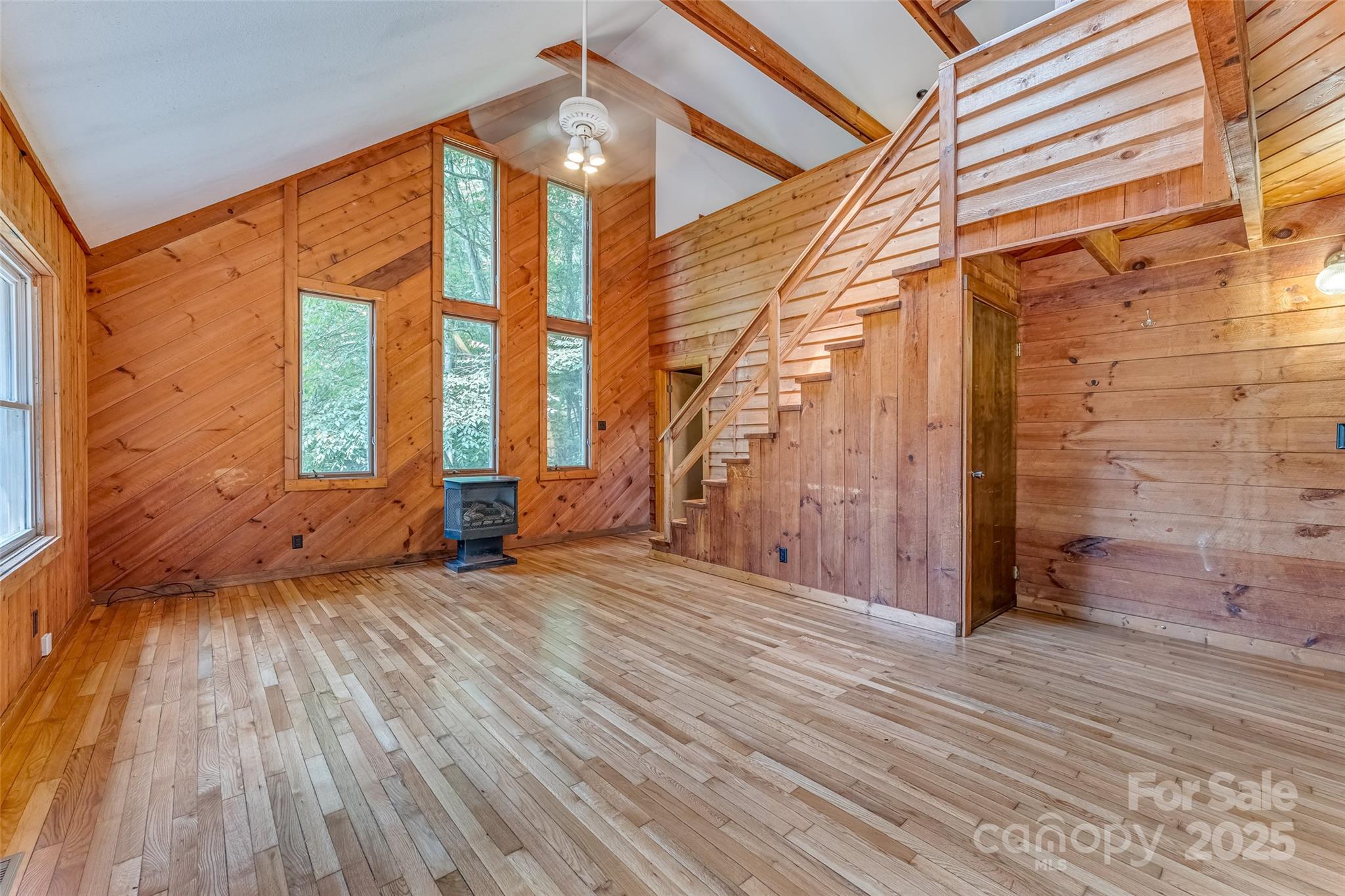 8749 Nc 63 Highway — Leicester