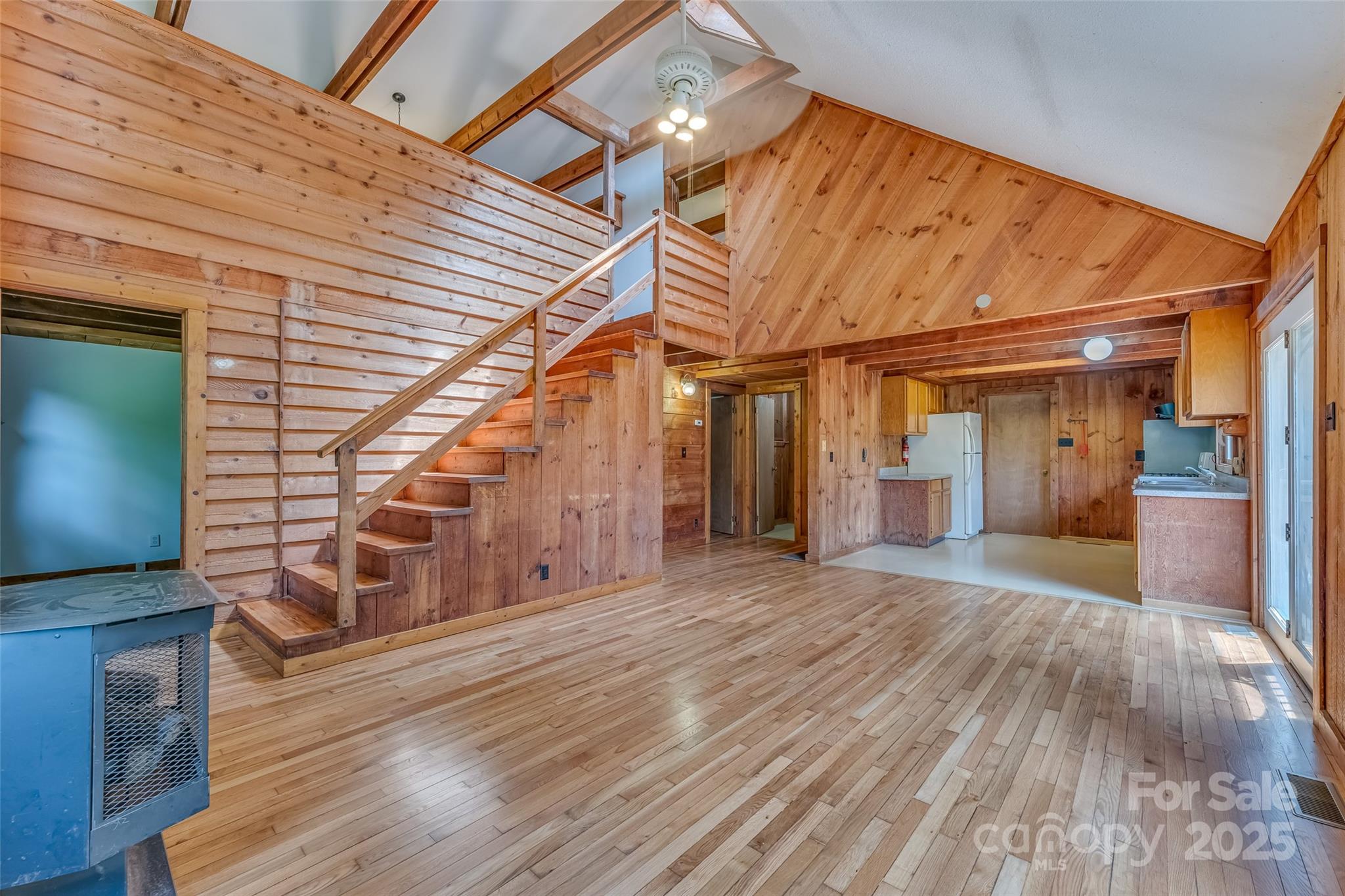 8749 Nc 63 Highway — Leicester