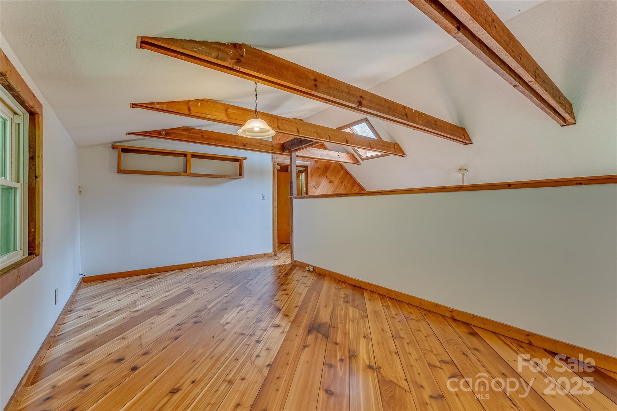 8749 Nc 63 Highway — Leicester