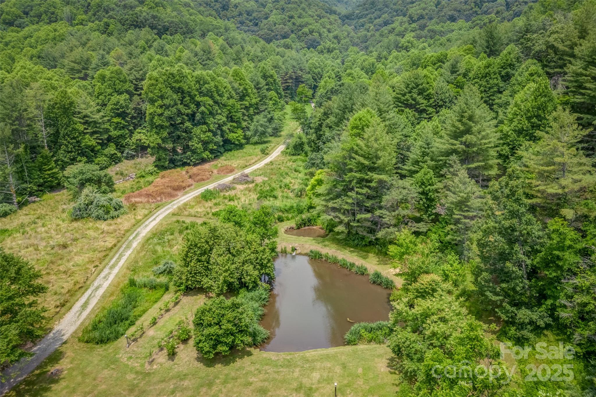 8749 Nc 63 Highway — Leicester