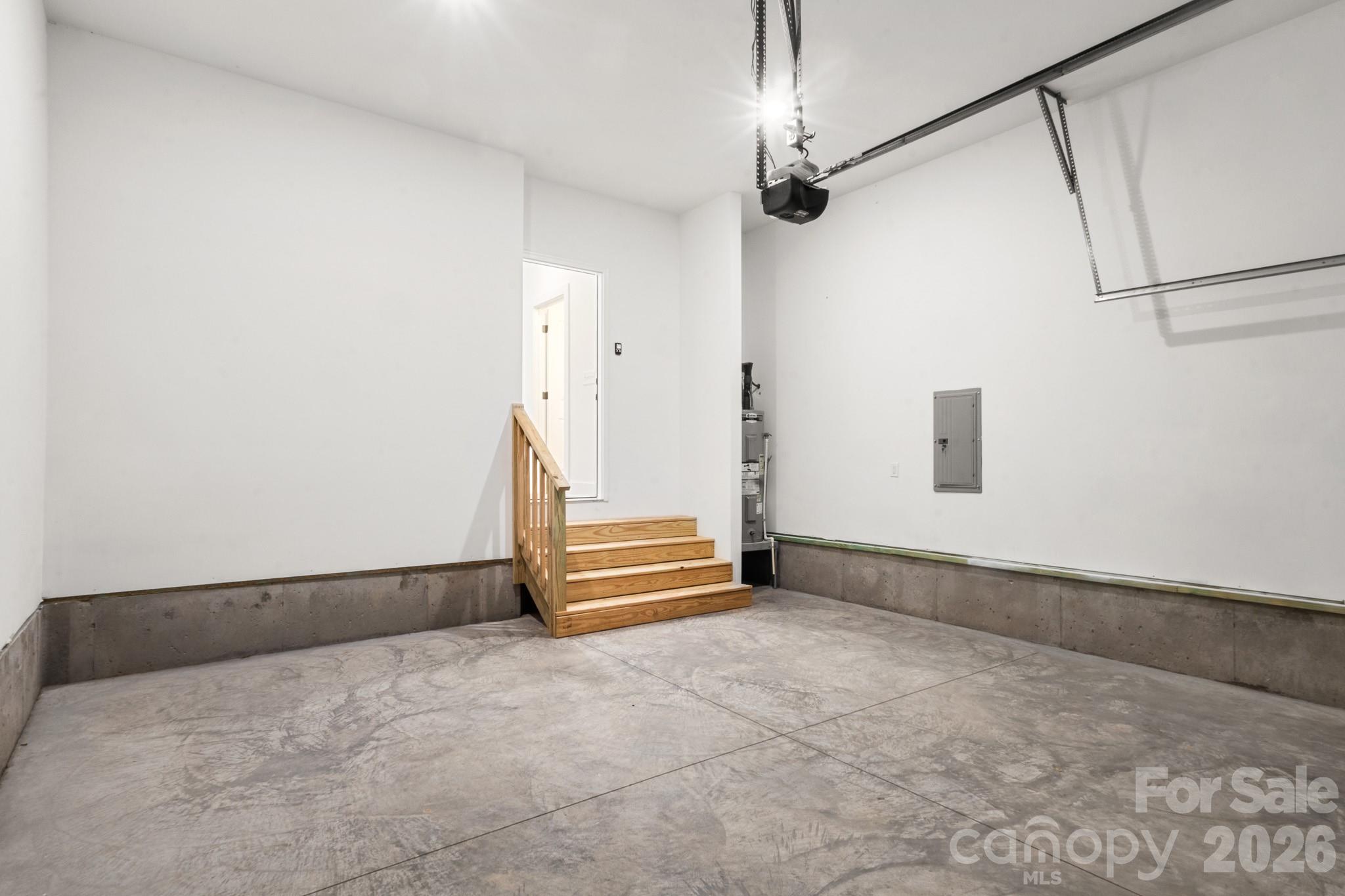 3004 Woodlands Creek Drive — Monroe
