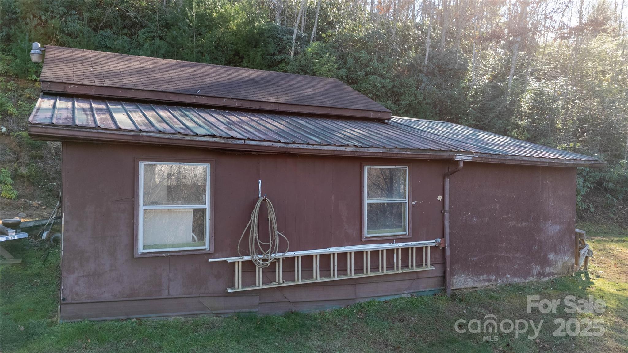116 Welzie Atkins Drive — Spruce Pine
