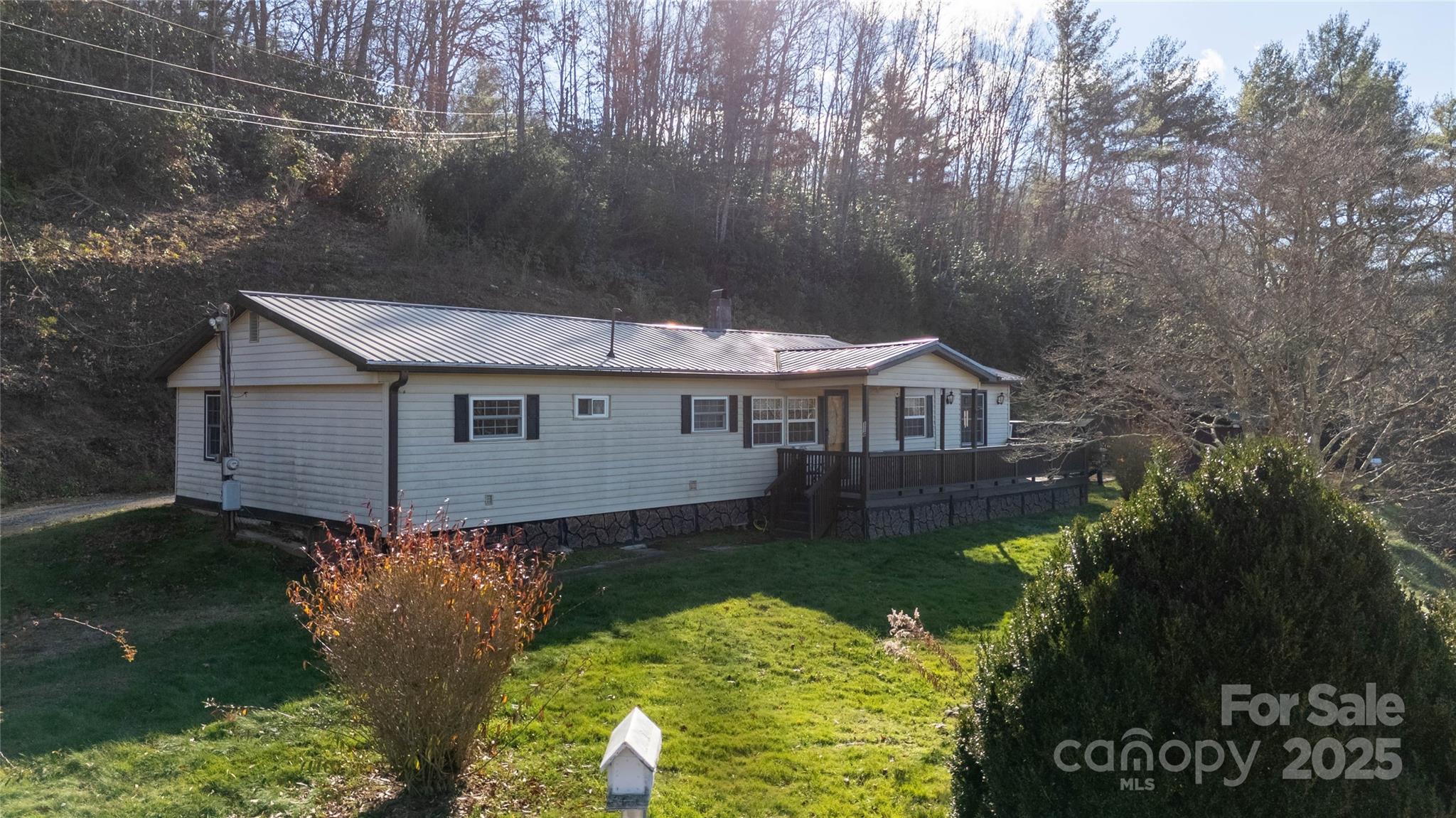 116 Welzie Atkins Drive — Spruce Pine