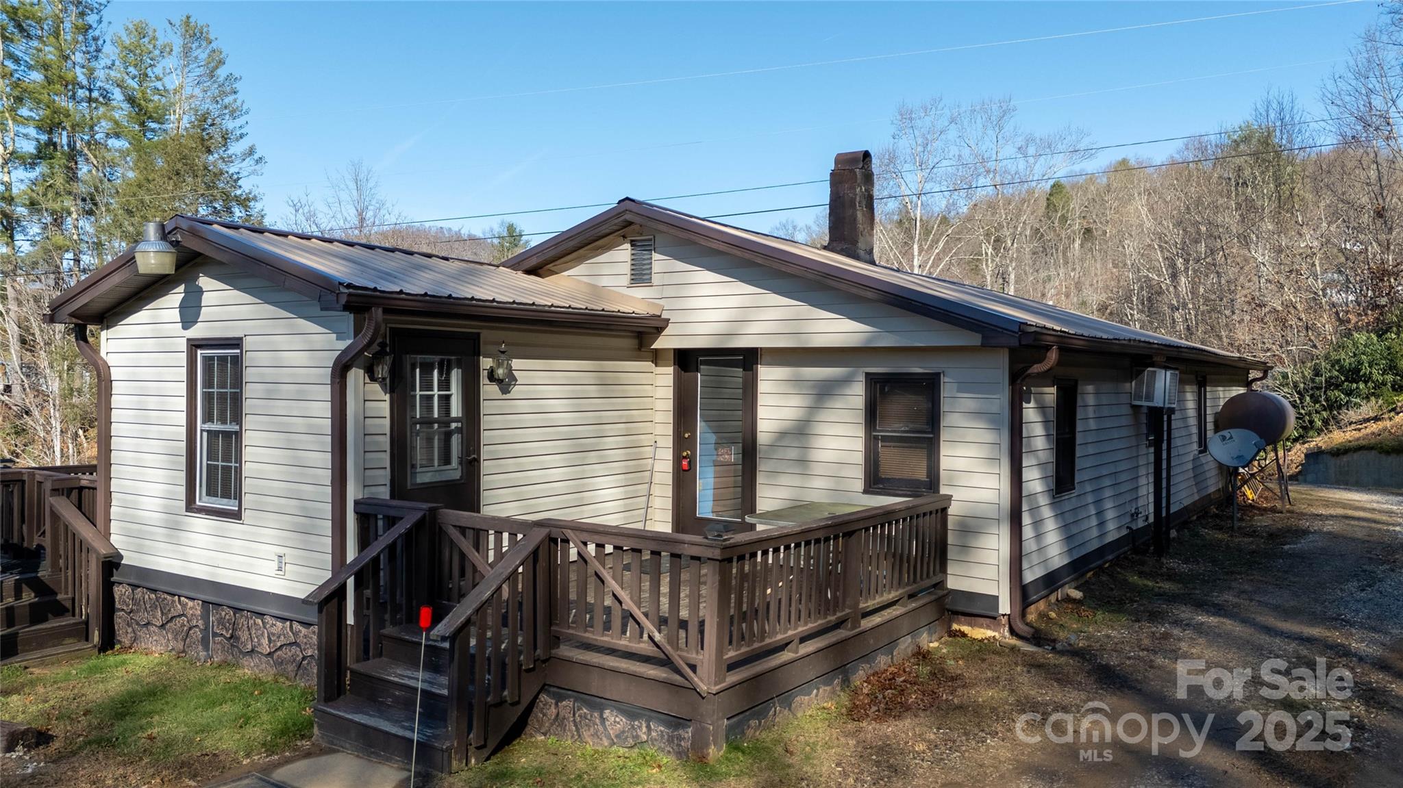 116 Welzie Atkins Drive — Spruce Pine