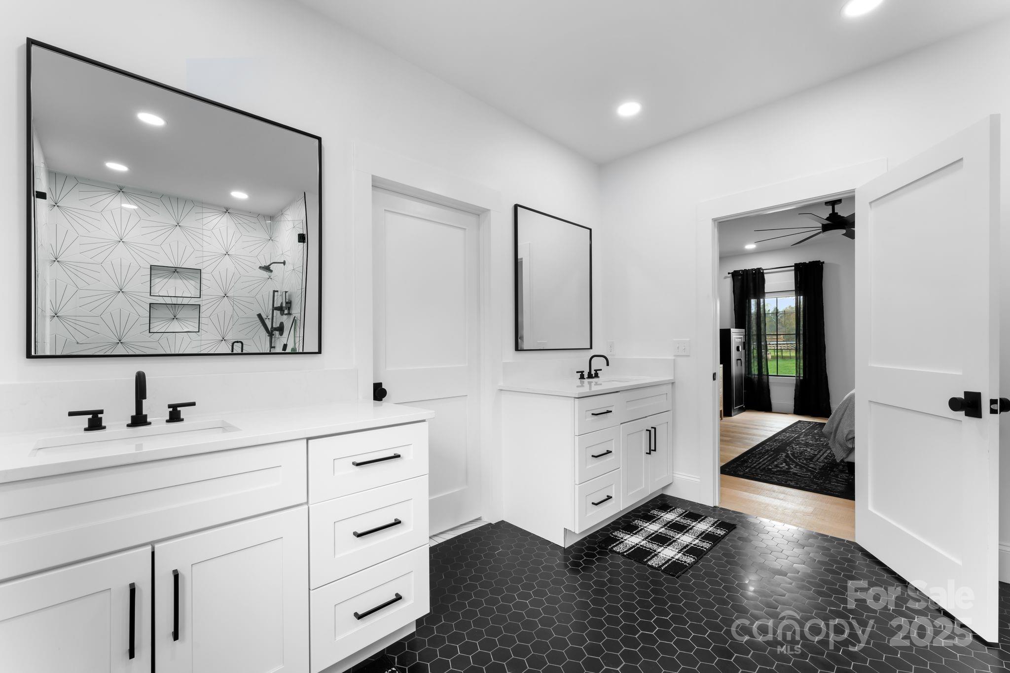 1565 Shinnville Road — Cleveland