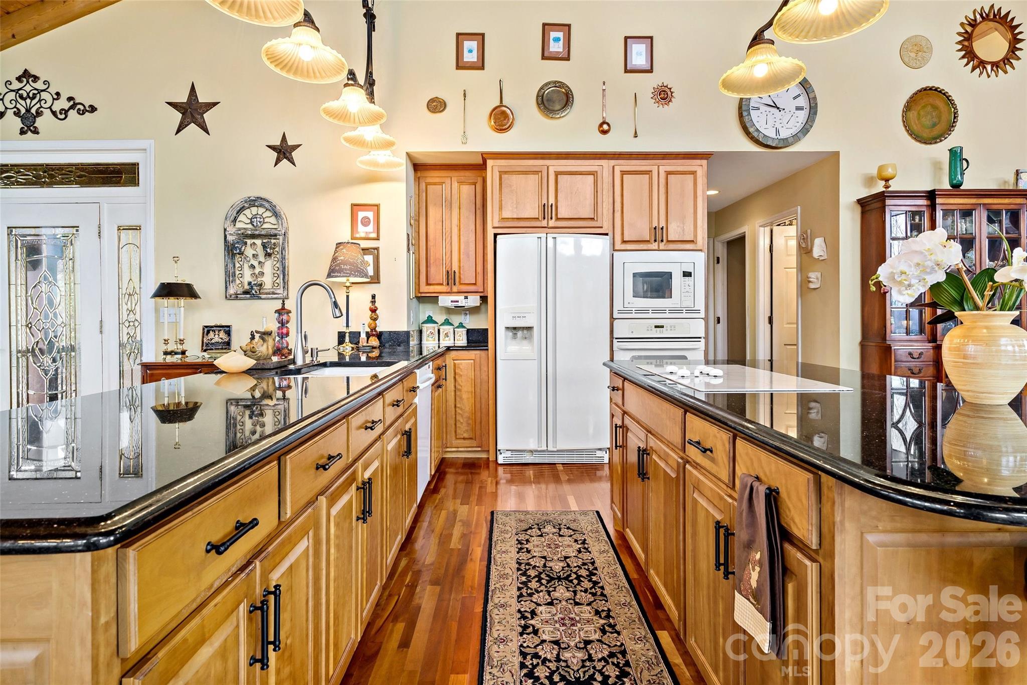 60 E Valley View Drive — Marion