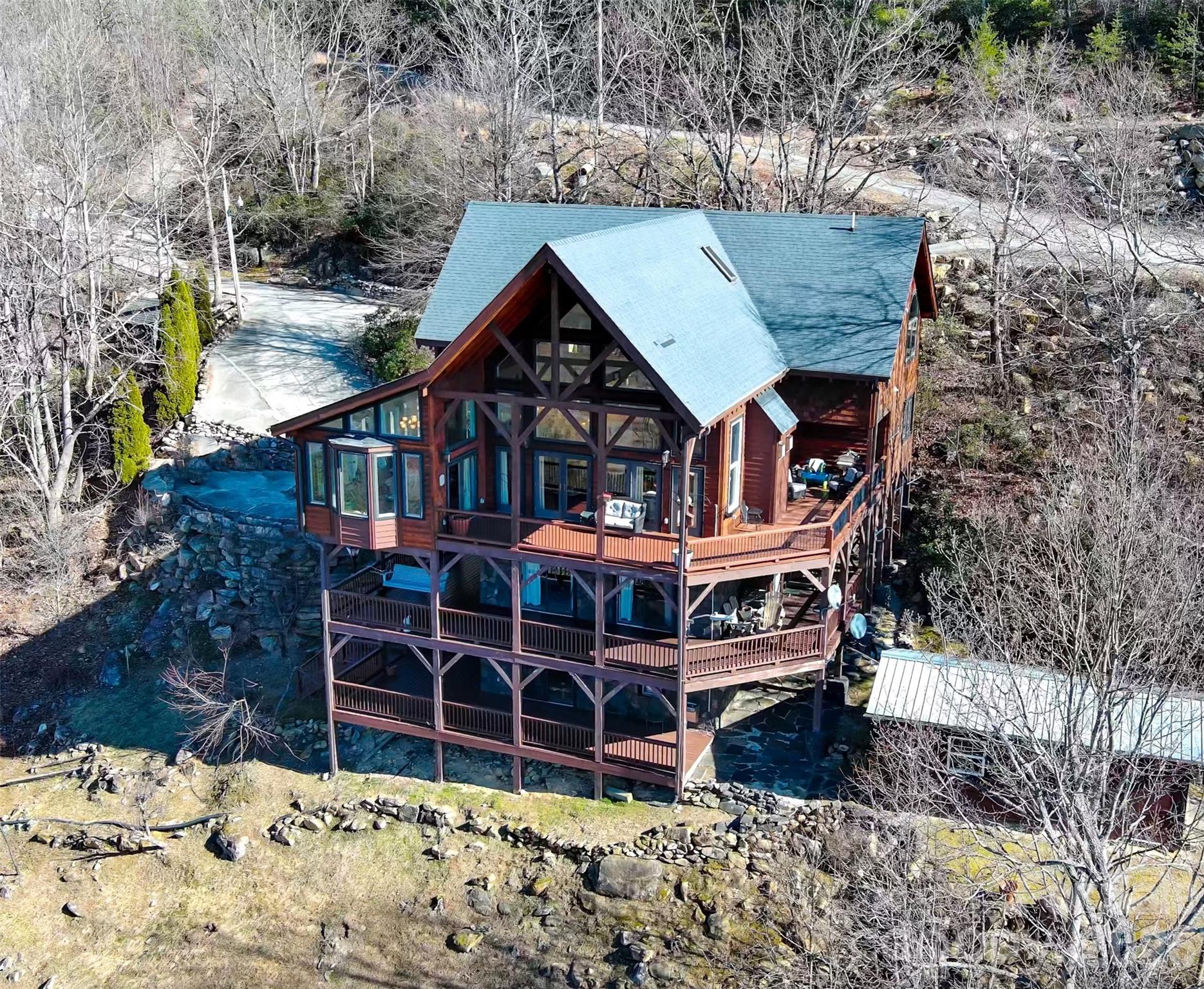 60 E Valley View Drive — Marion
