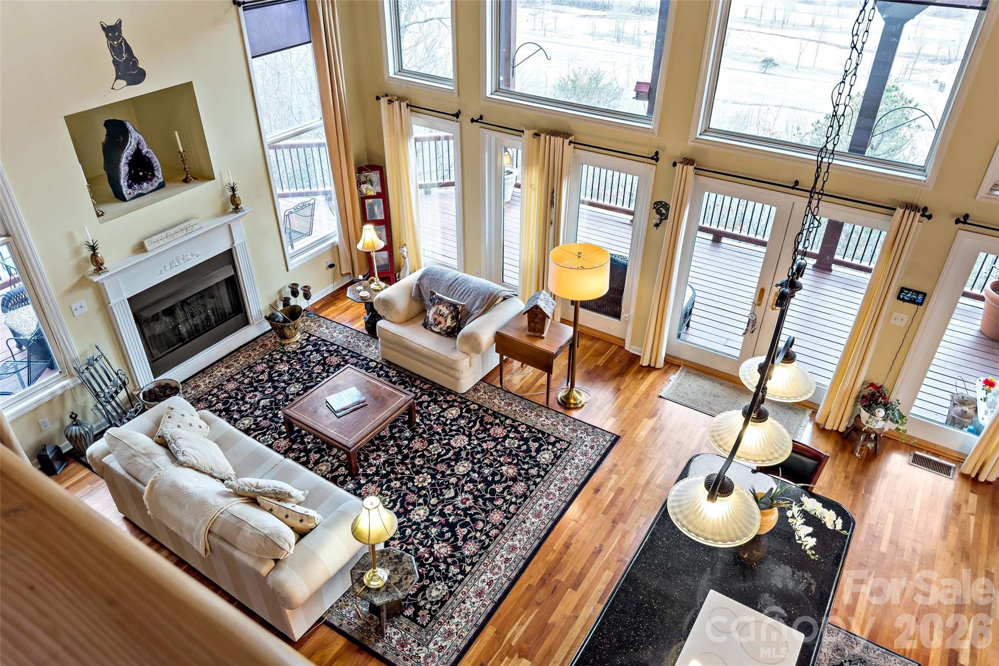 60 E Valley View Drive — Marion