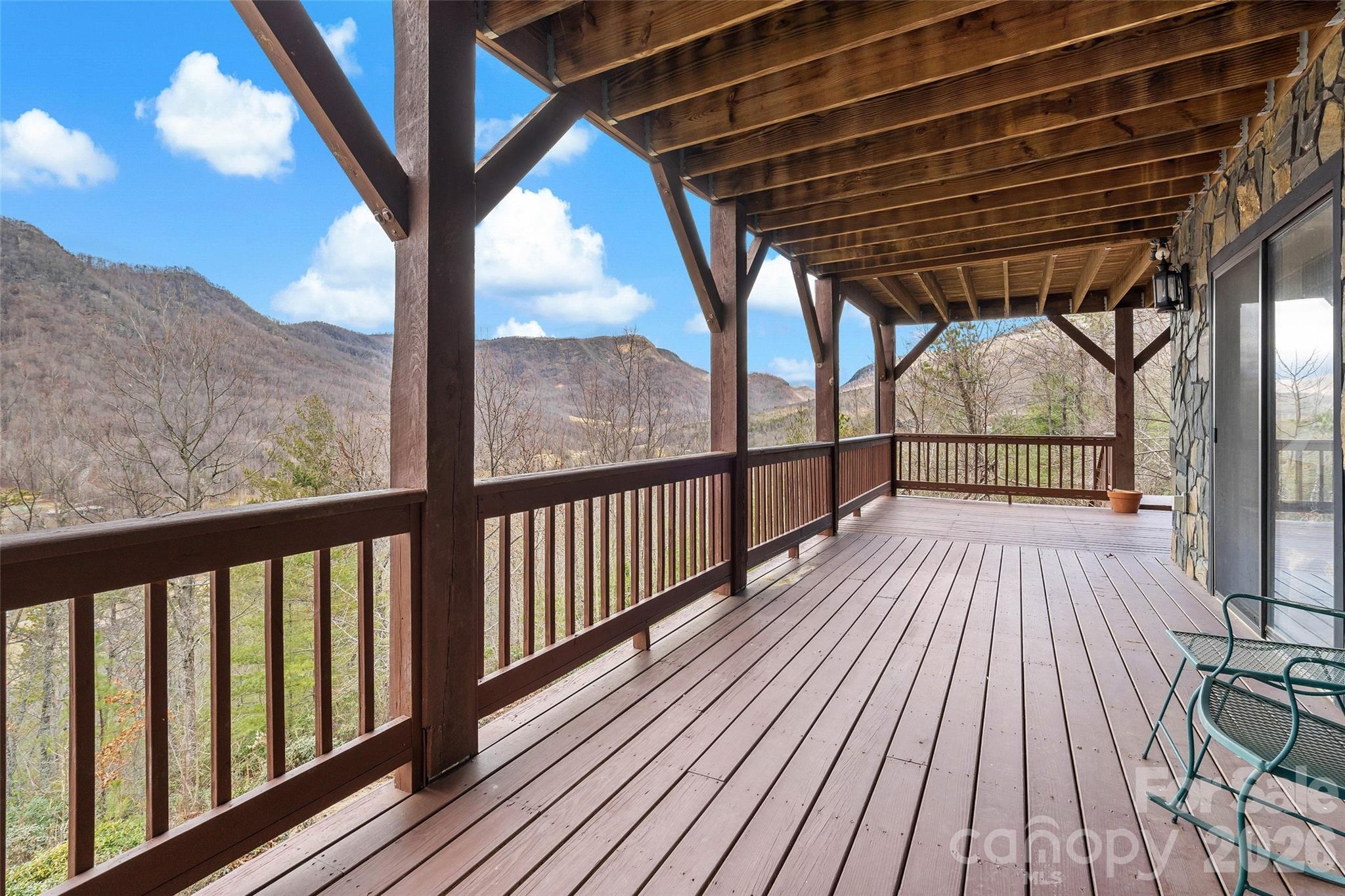 60 E Valley View Drive — Marion