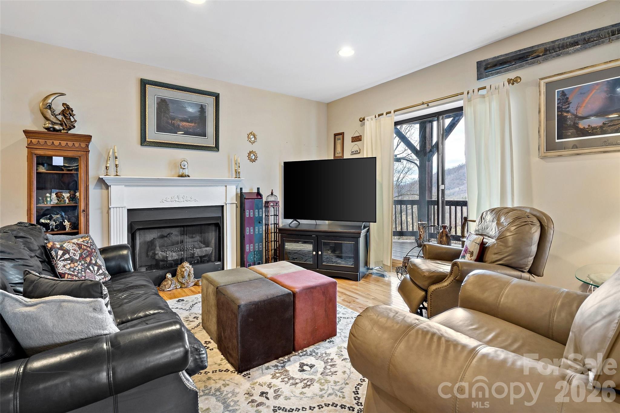 60 E Valley View Drive — Marion