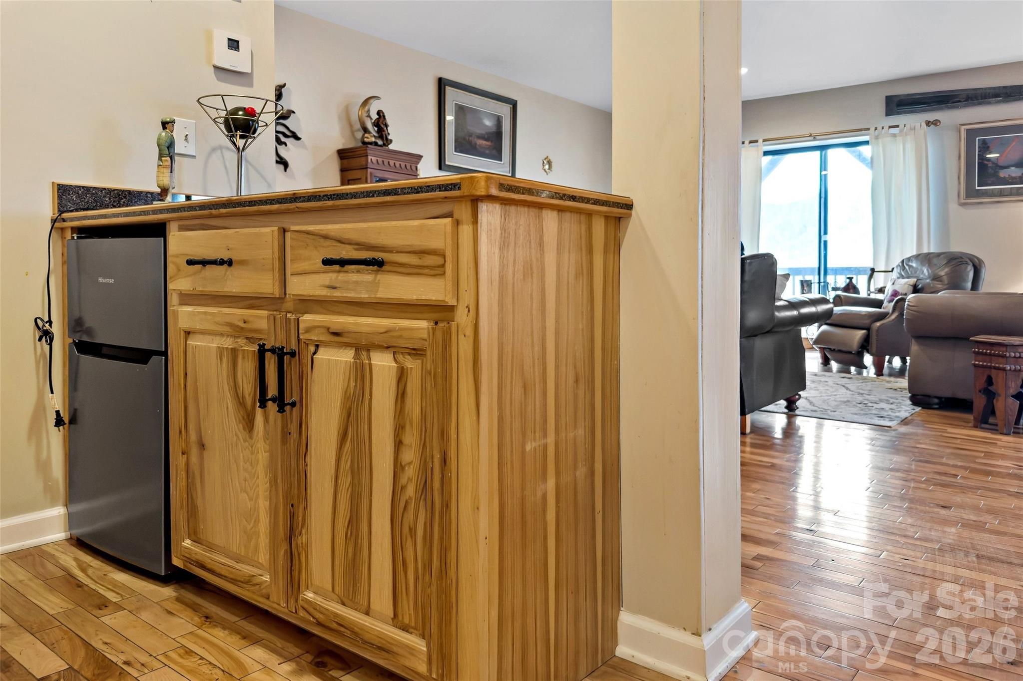 60 E Valley View Drive — Marion