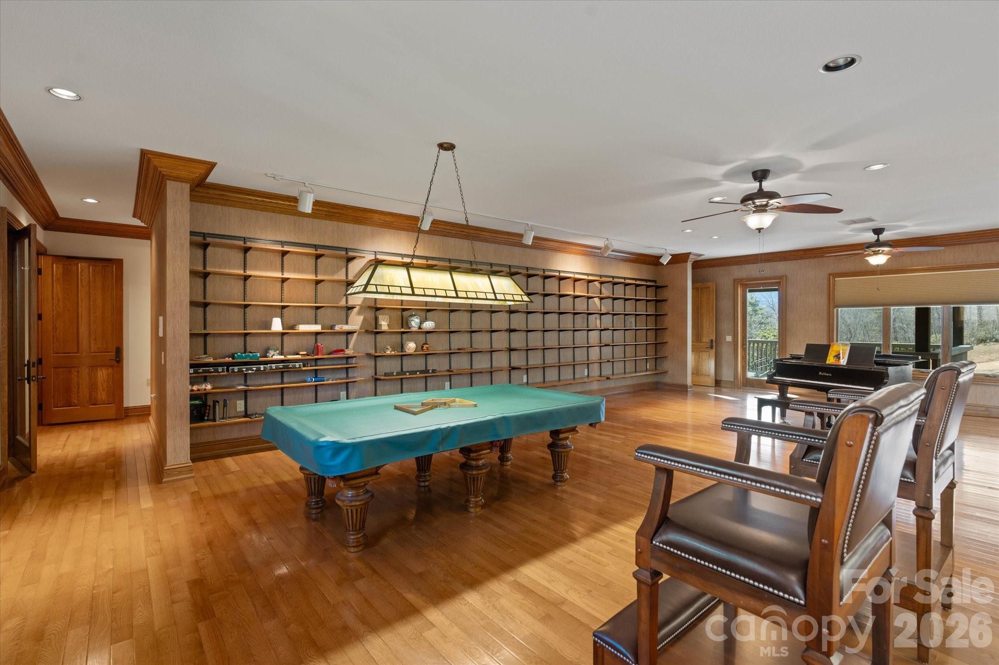 151 Pine Ridge Road — Burnsville