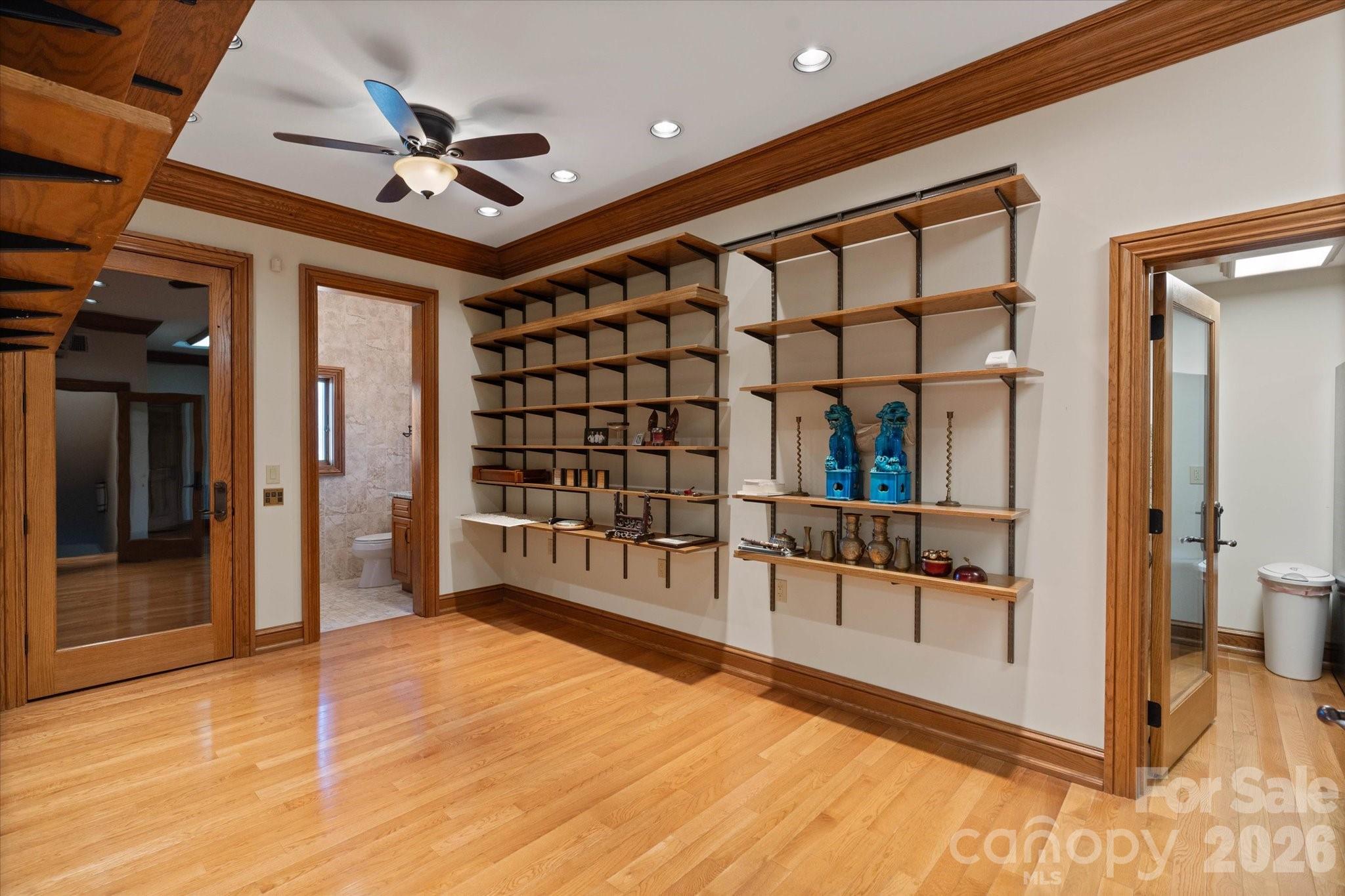 151 Pine Ridge Road — Burnsville