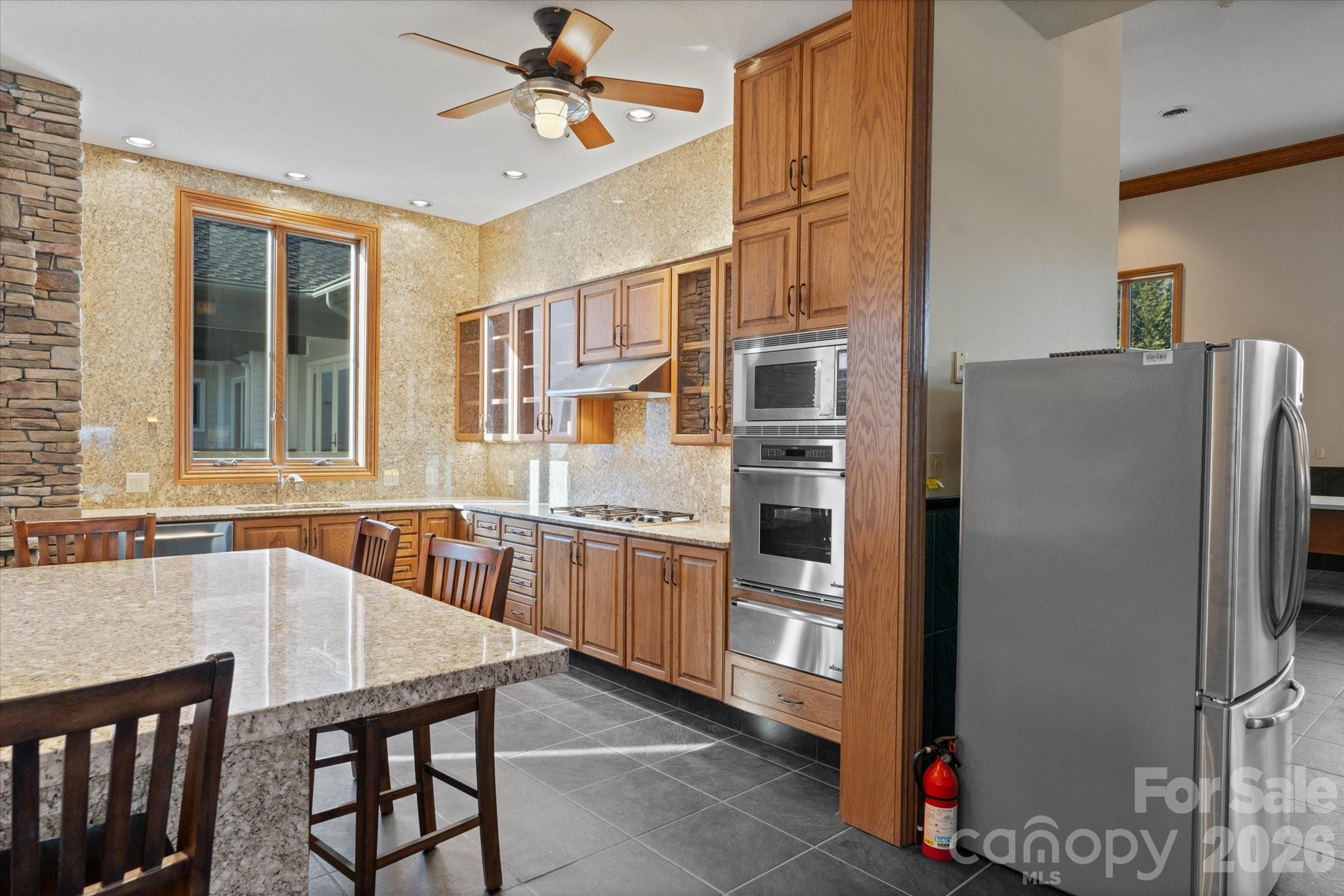 151 Pine Ridge Road — Burnsville