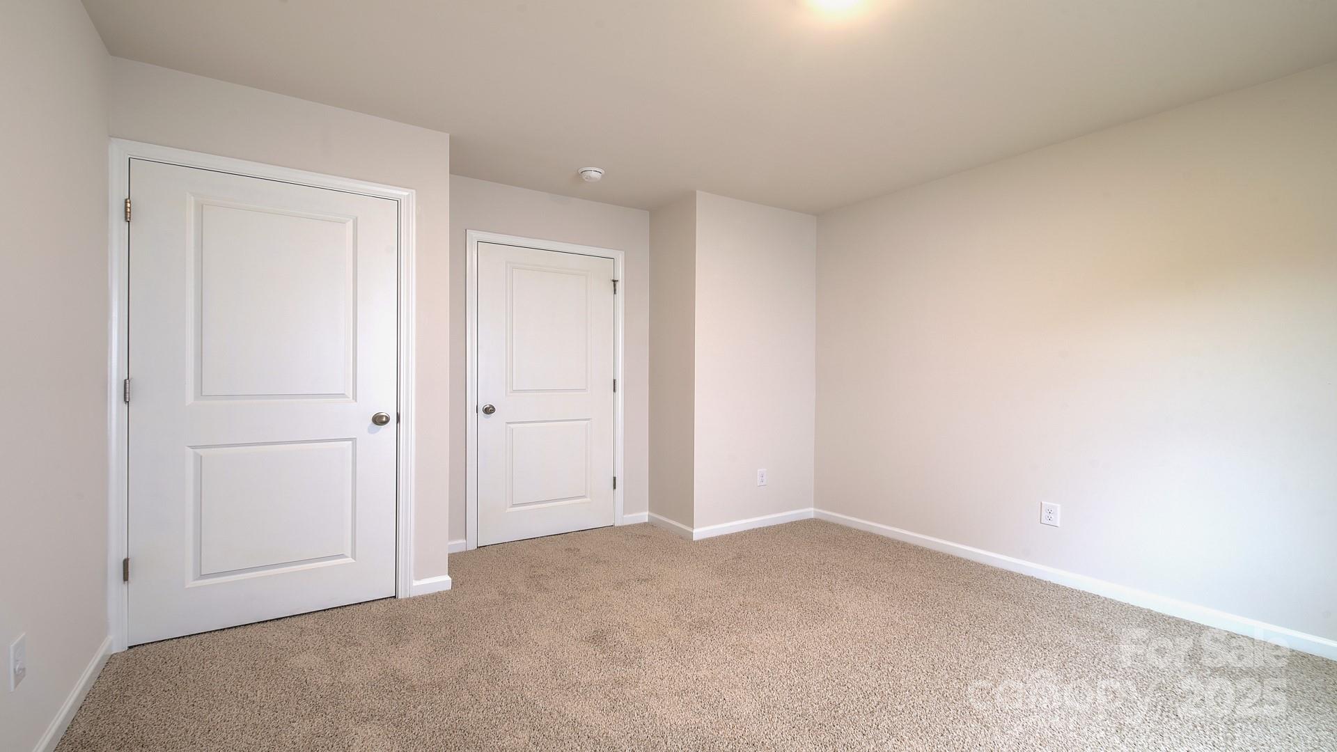 842 Adelston Lane — Asheville