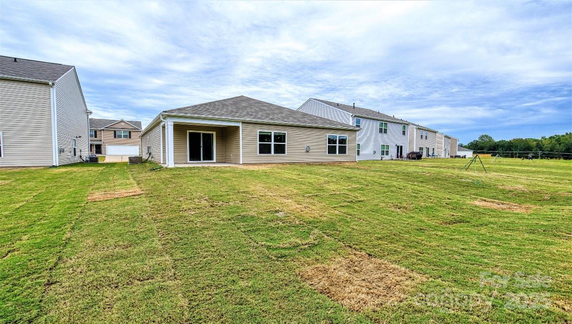 842 Adelston Lane — Asheville