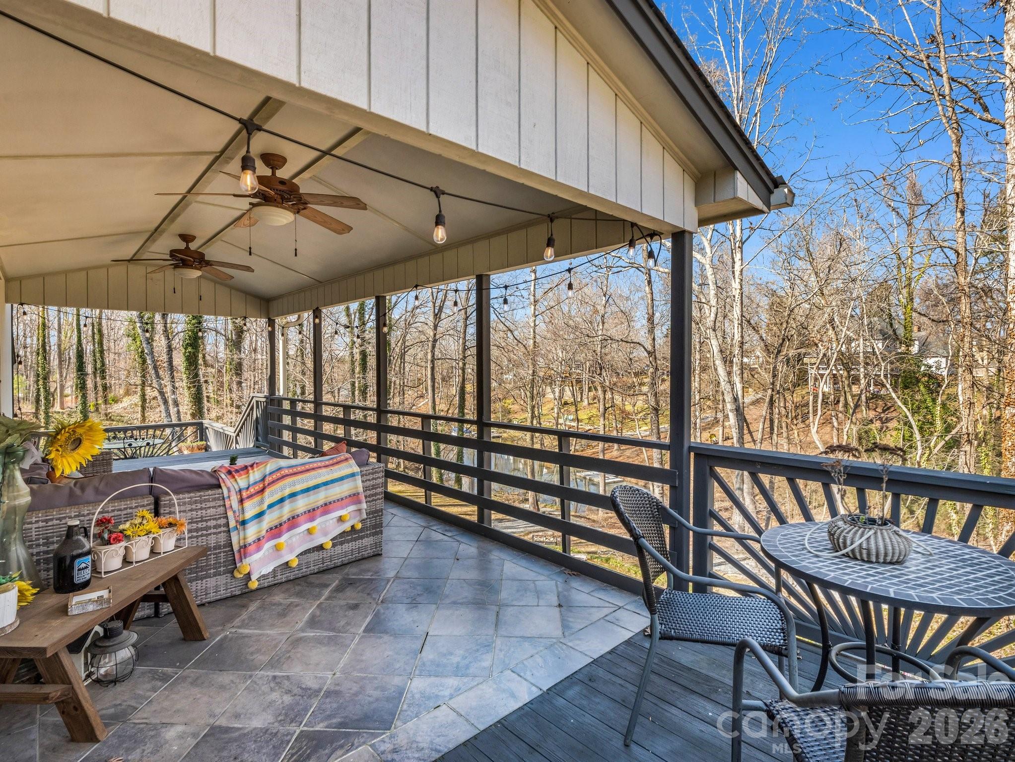 108 Three Oaks Lane — Kings Mountain