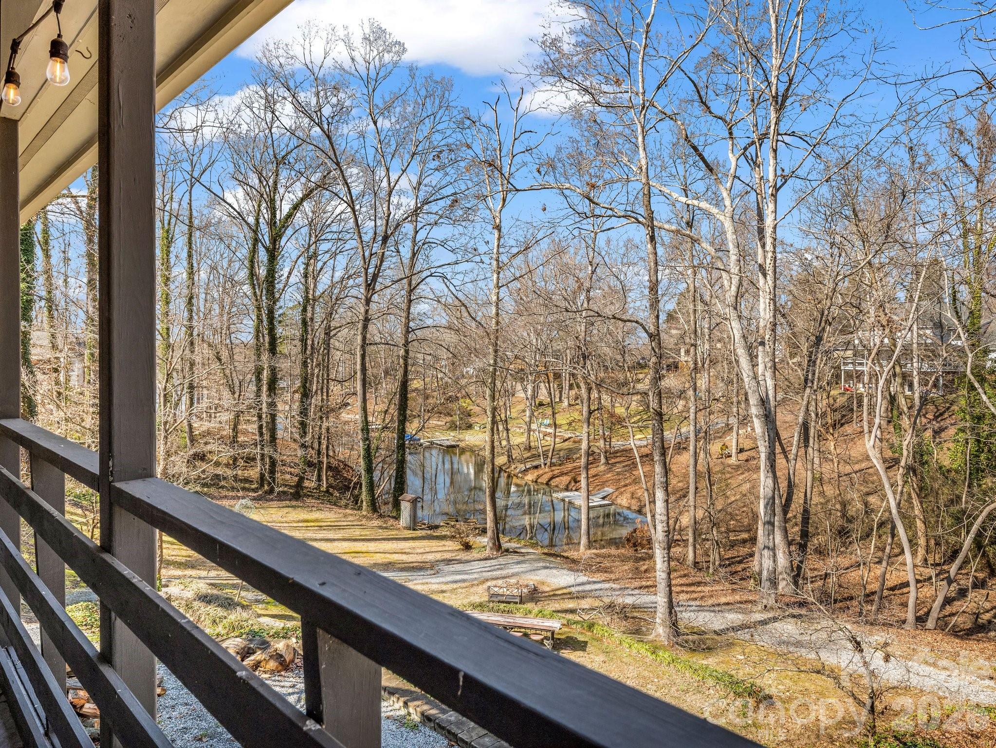 108 Three Oaks Lane — Kings Mountain