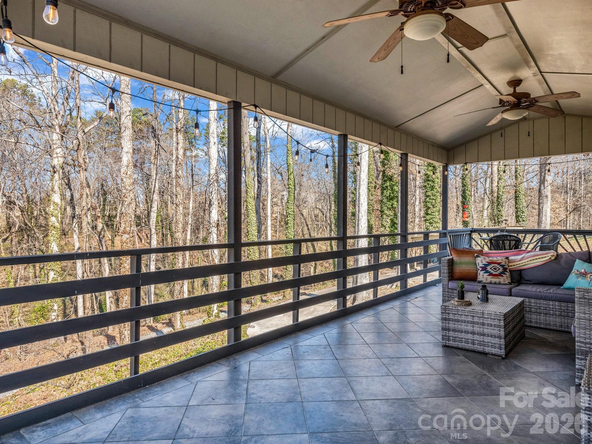 108 Three Oaks Lane — Kings Mountain