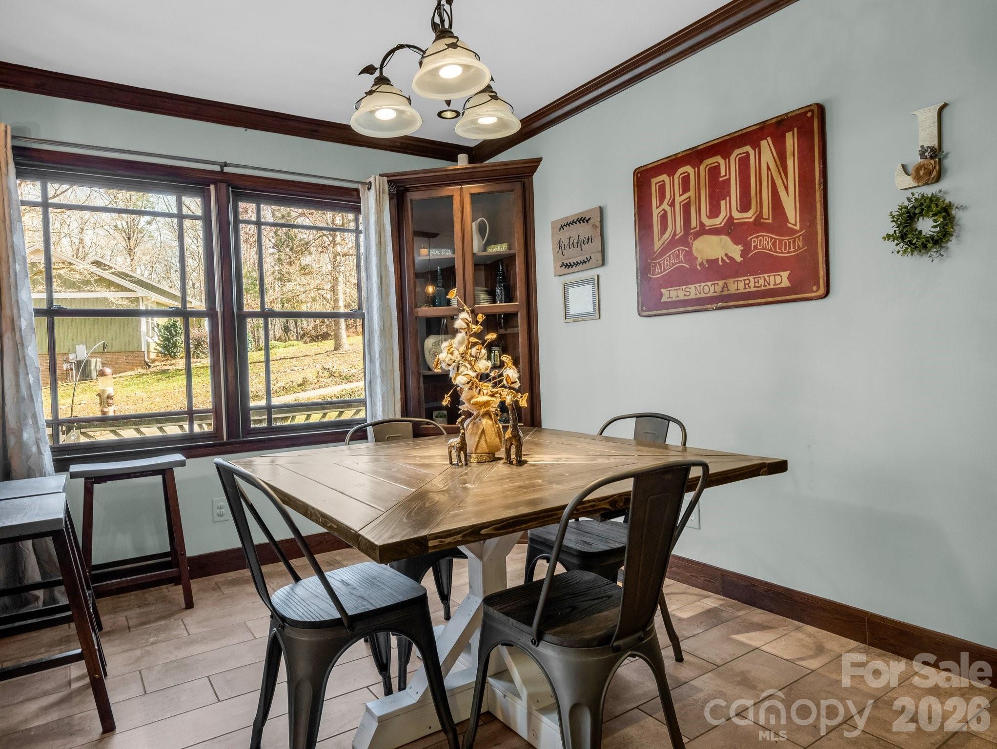 108 Three Oaks Lane — Kings Mountain
