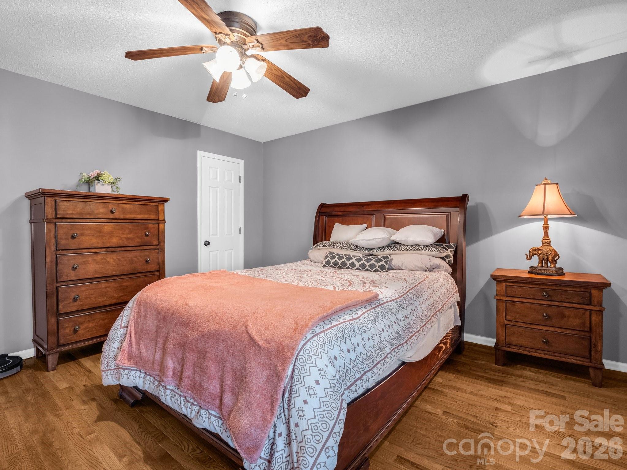 108 Three Oaks Lane — Kings Mountain