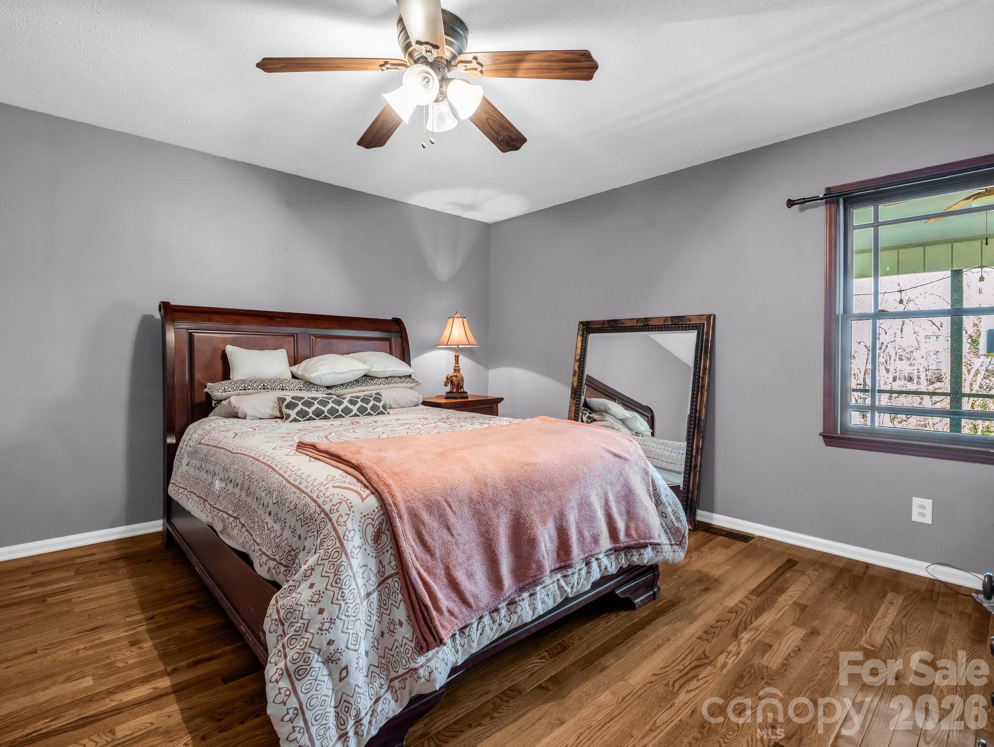 108 Three Oaks Lane — Kings Mountain