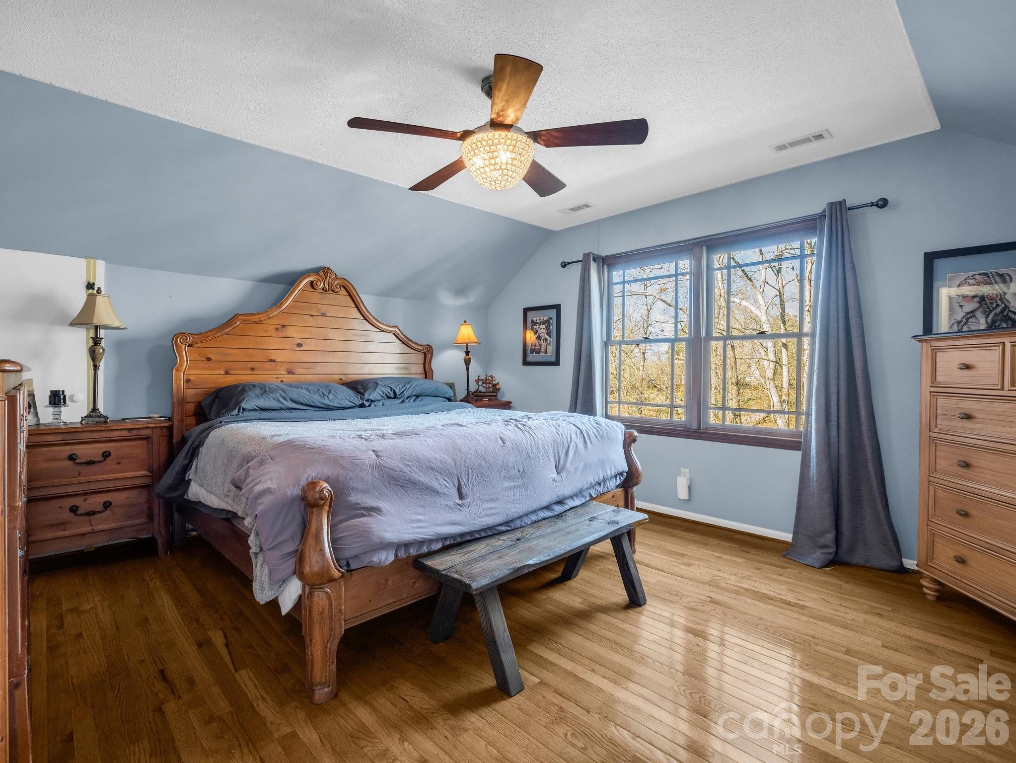 108 Three Oaks Lane — Kings Mountain