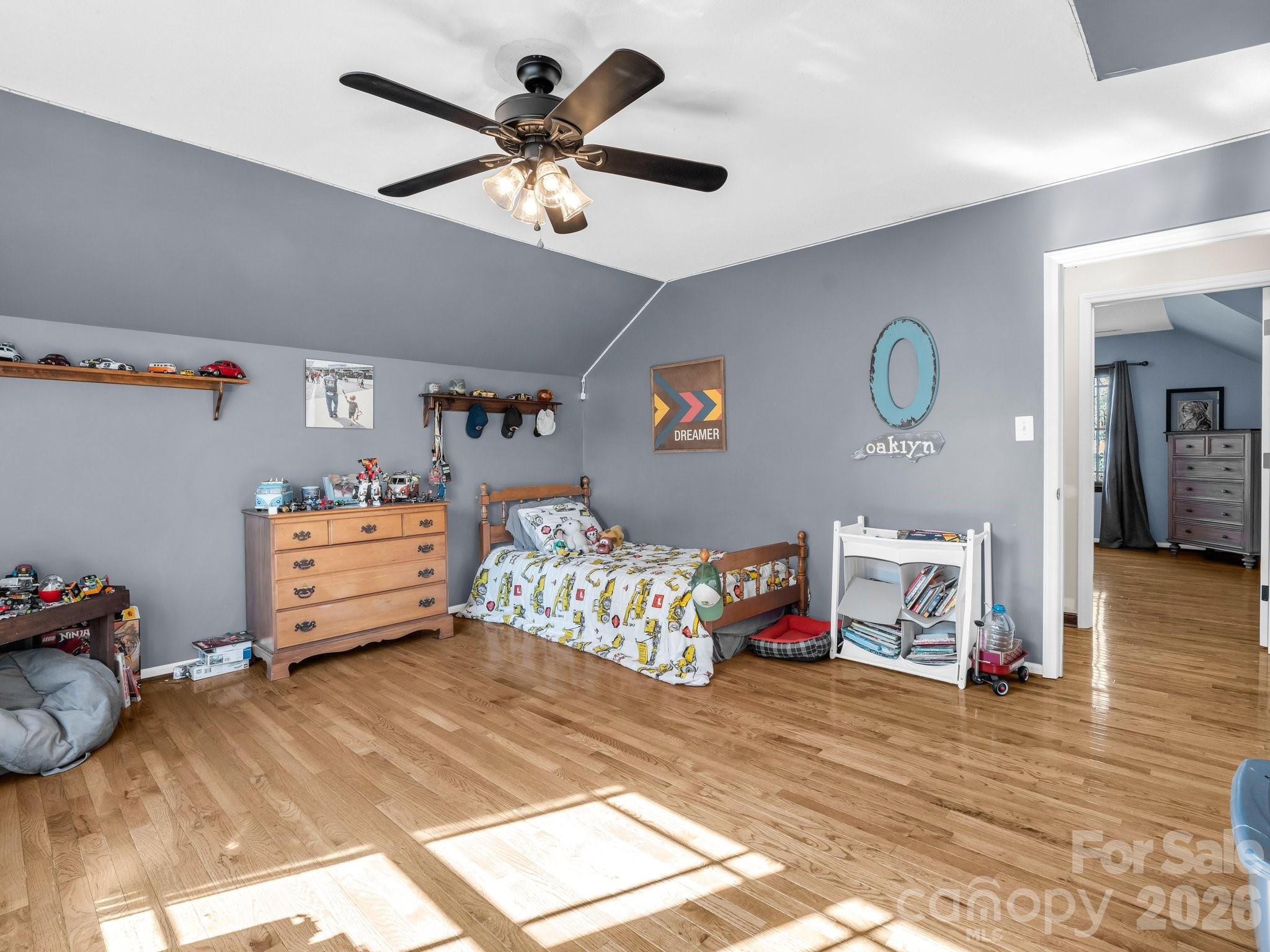 108 Three Oaks Lane — Kings Mountain