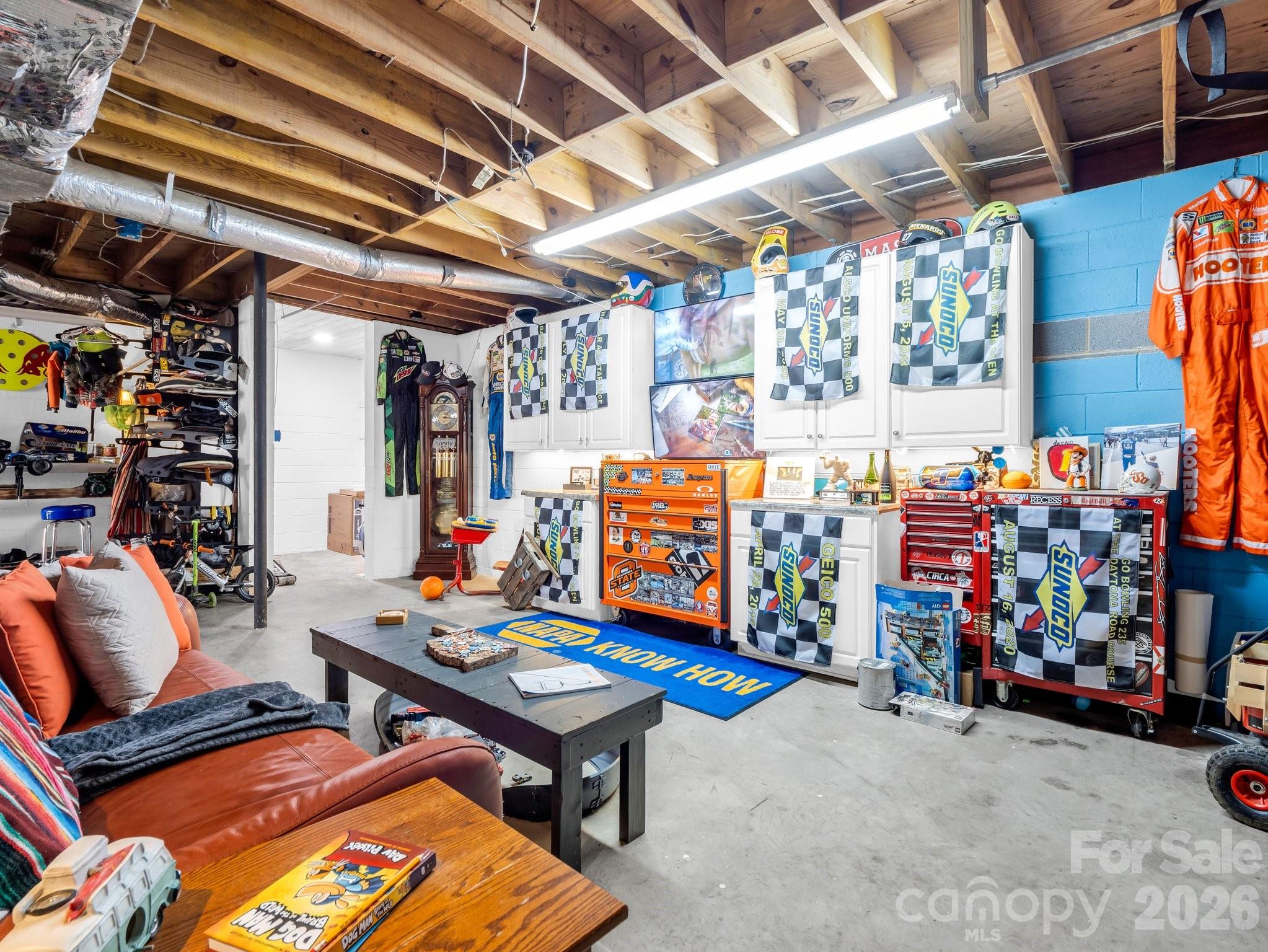 108 Three Oaks Lane — Kings Mountain
